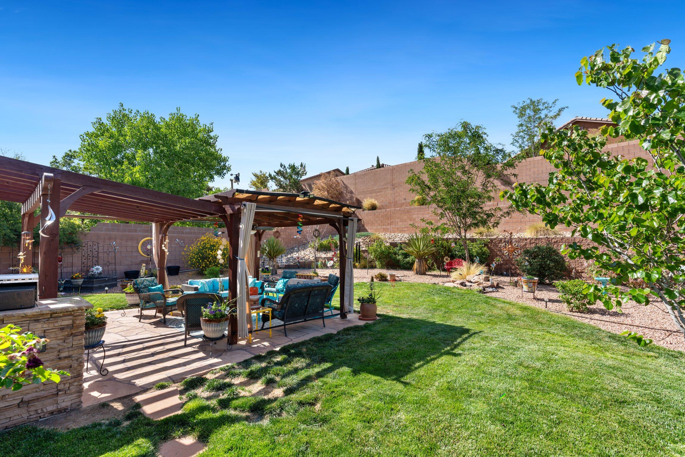 3715 Linda Vista Avenue