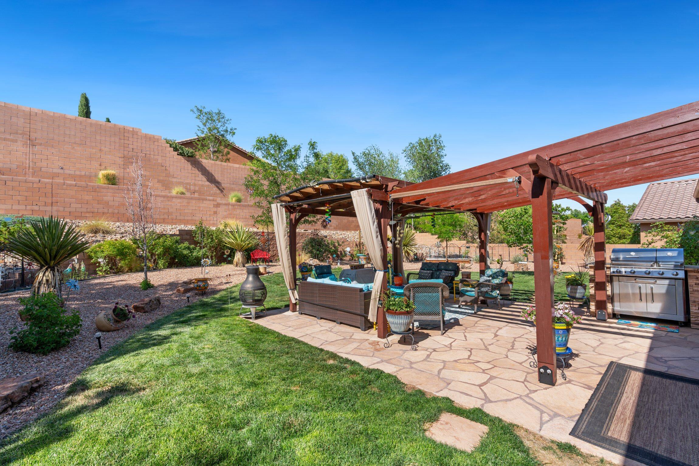 3715 Linda Vista Avenue