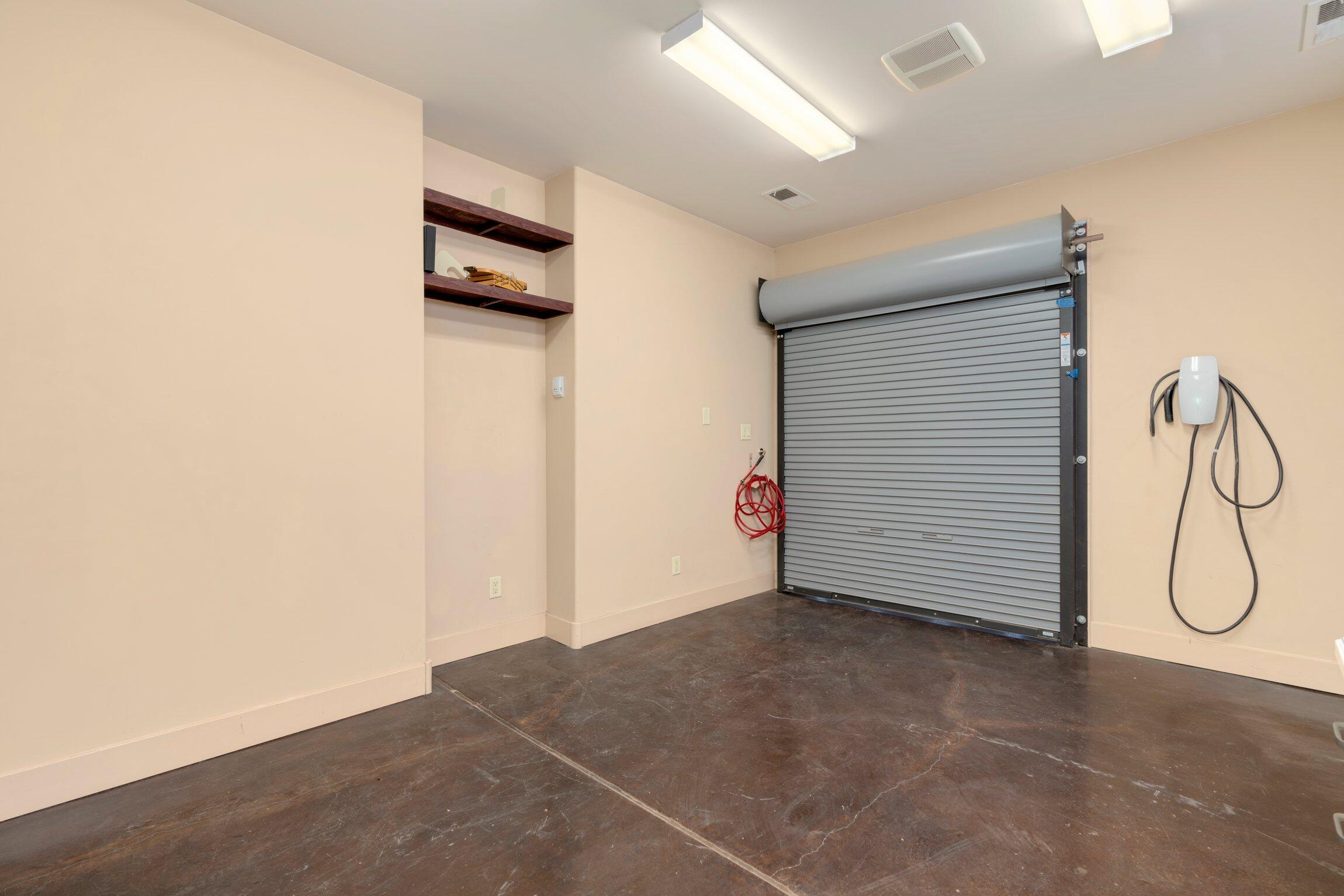 306 Bryn Mawr Drive SE