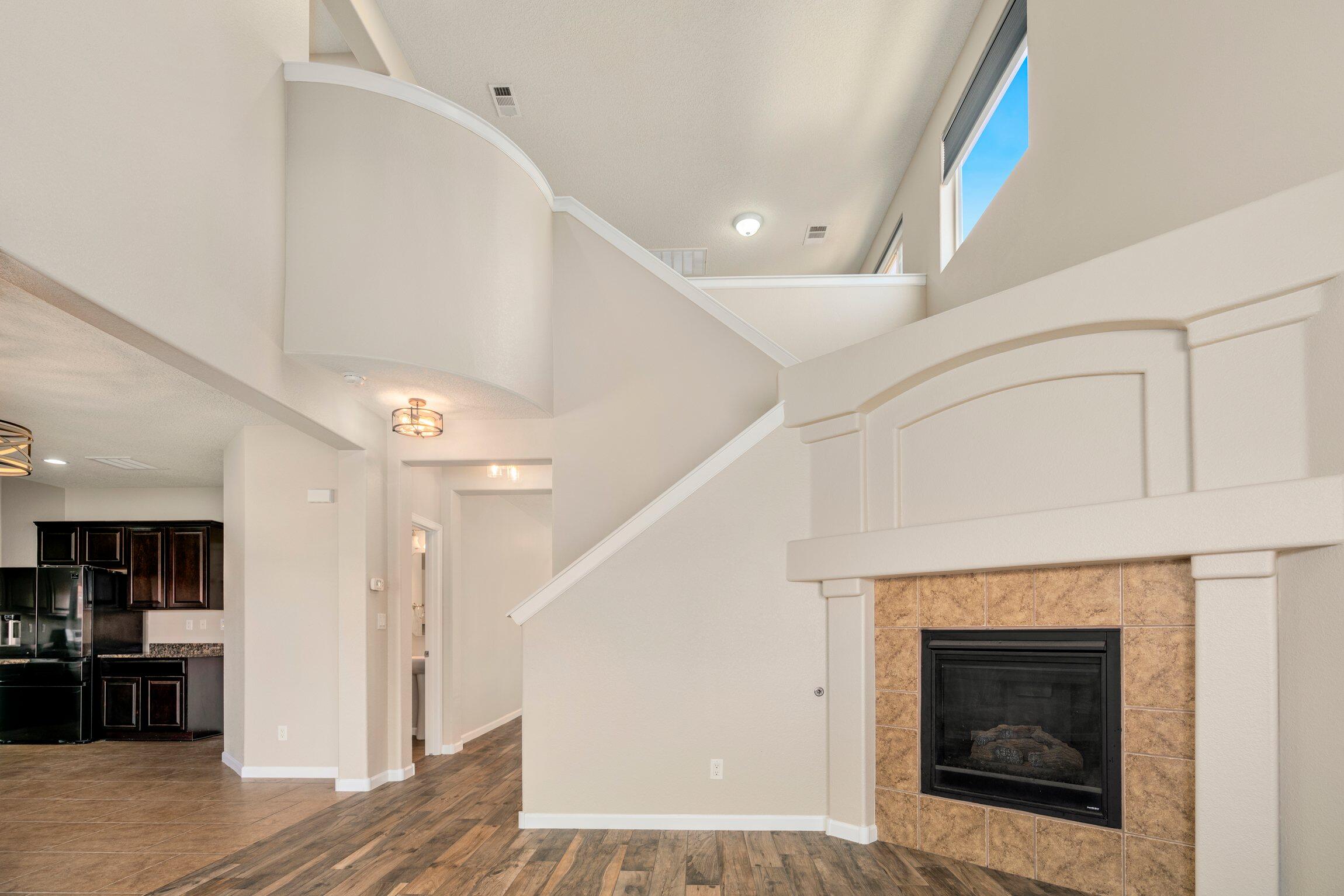 515 Loma Linda Court NE