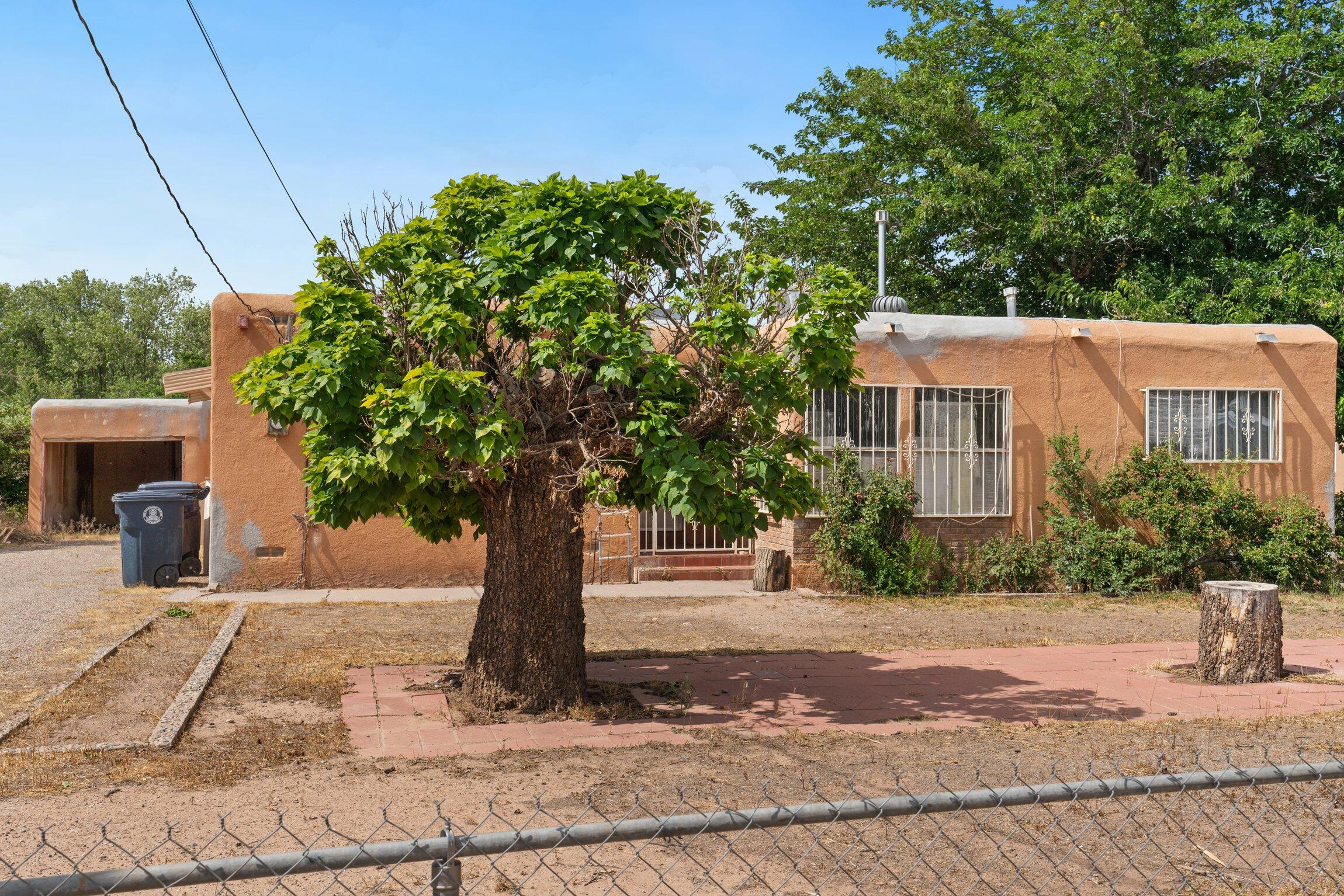 2915 Duranes Road NW