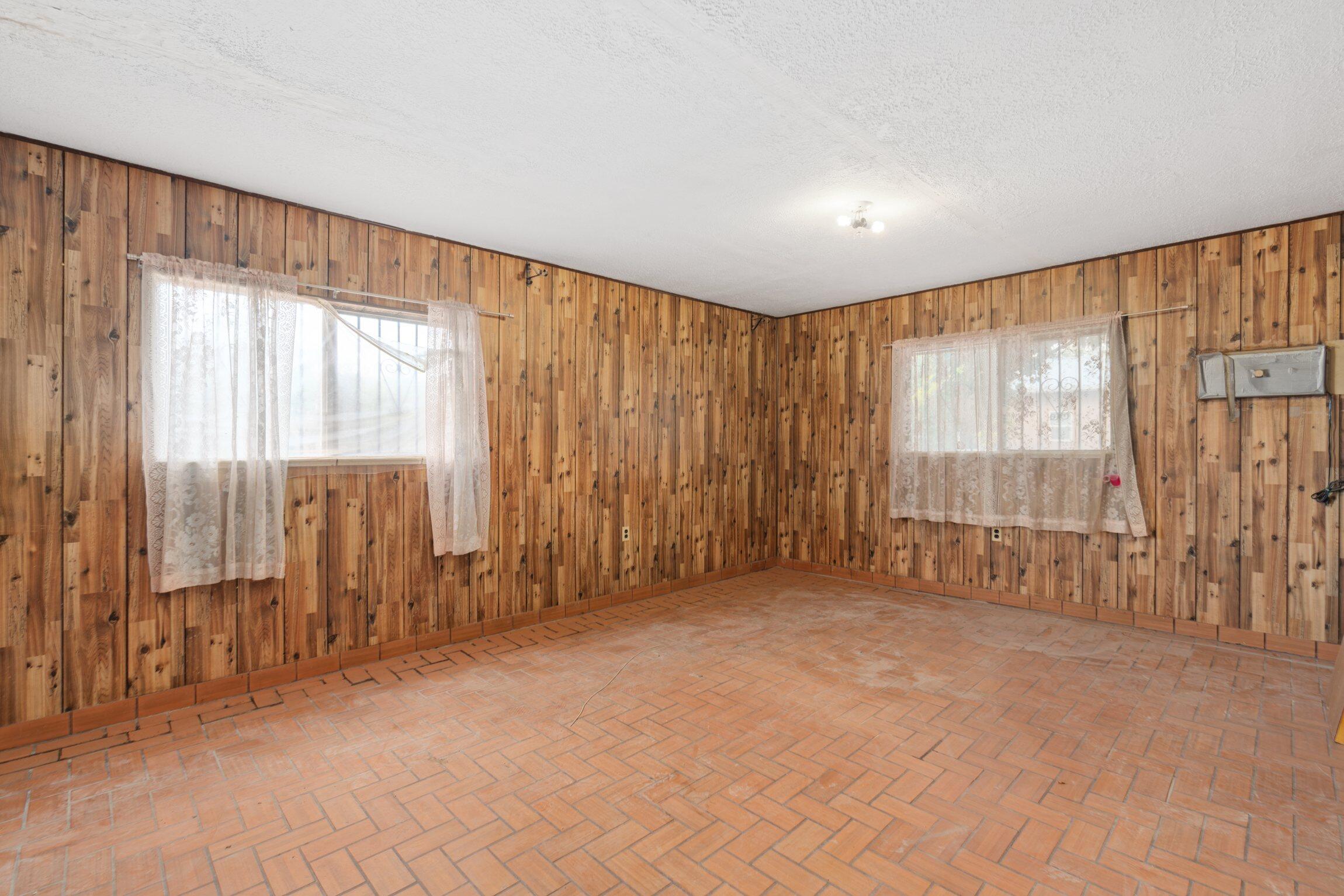 2915 Duranes Road NW