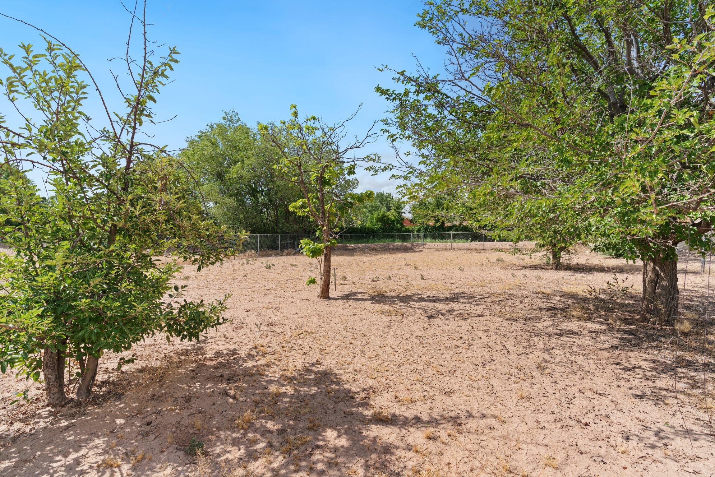 2915 Duranes Road NW