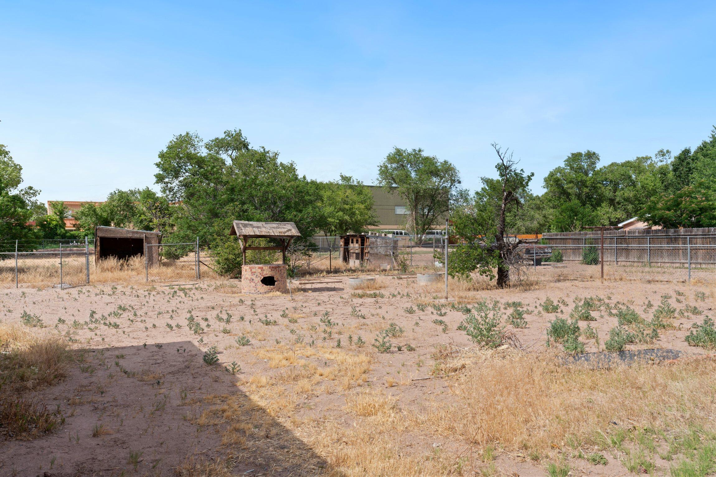 2915 Duranes Road NW