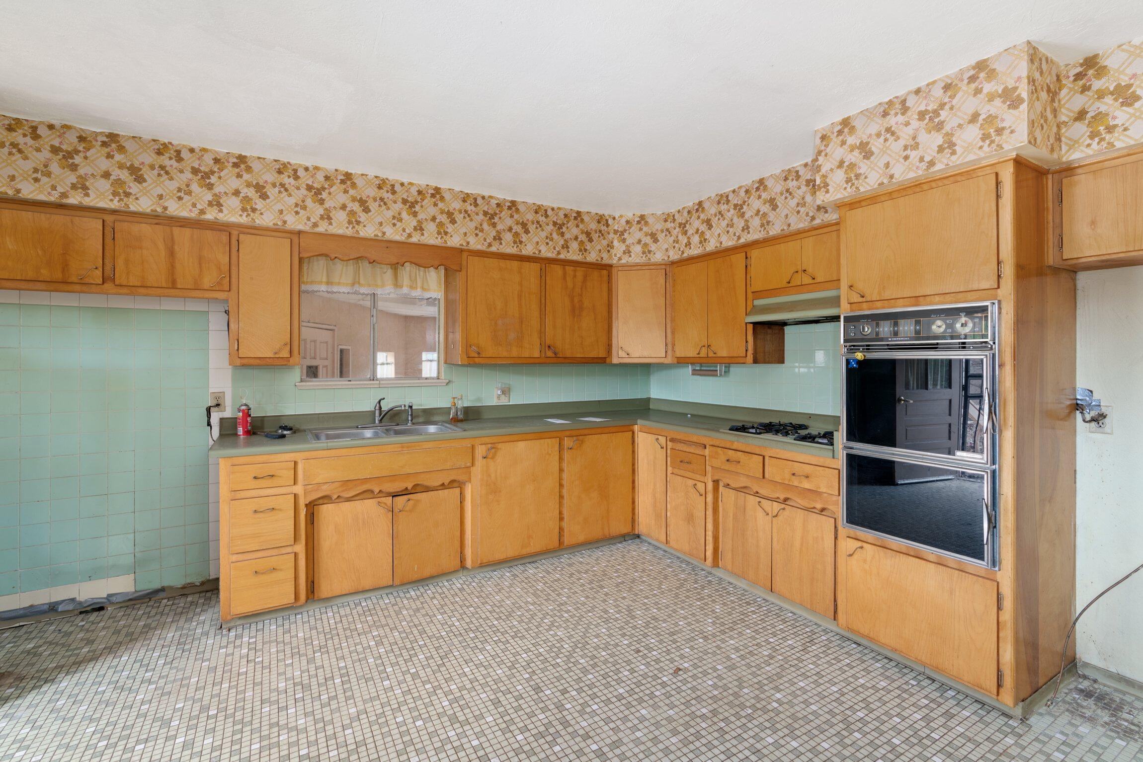 2915 Duranes Road NW