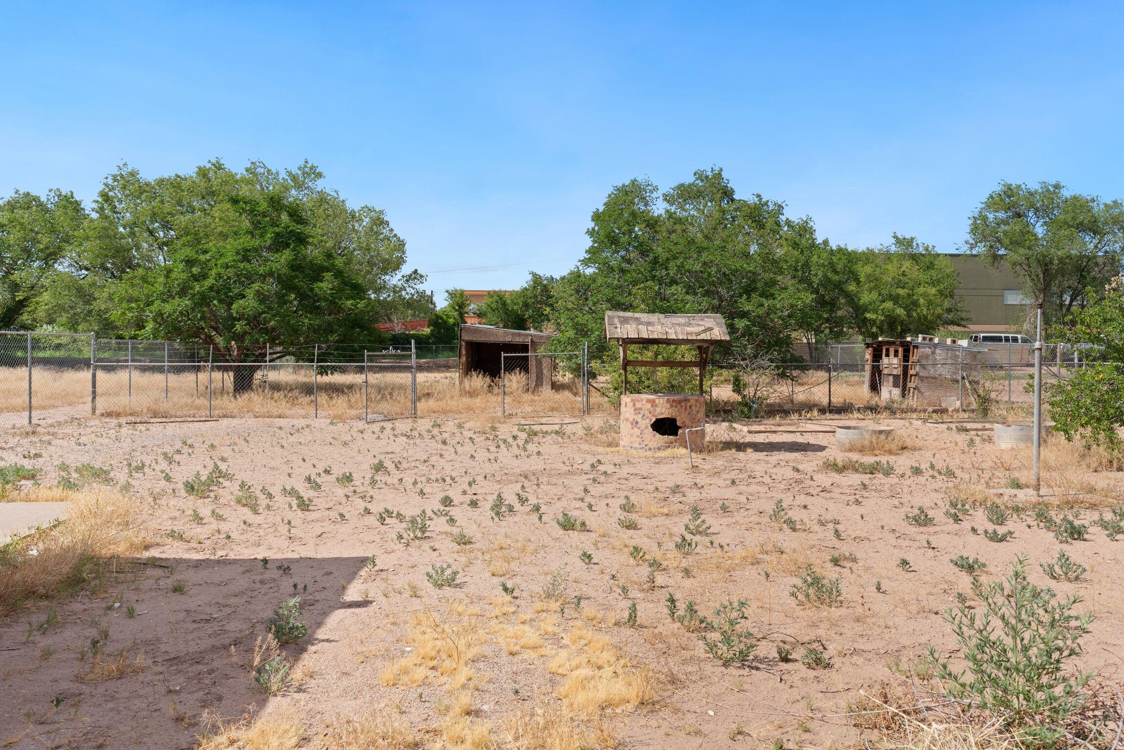 2915 Duranes Road NW