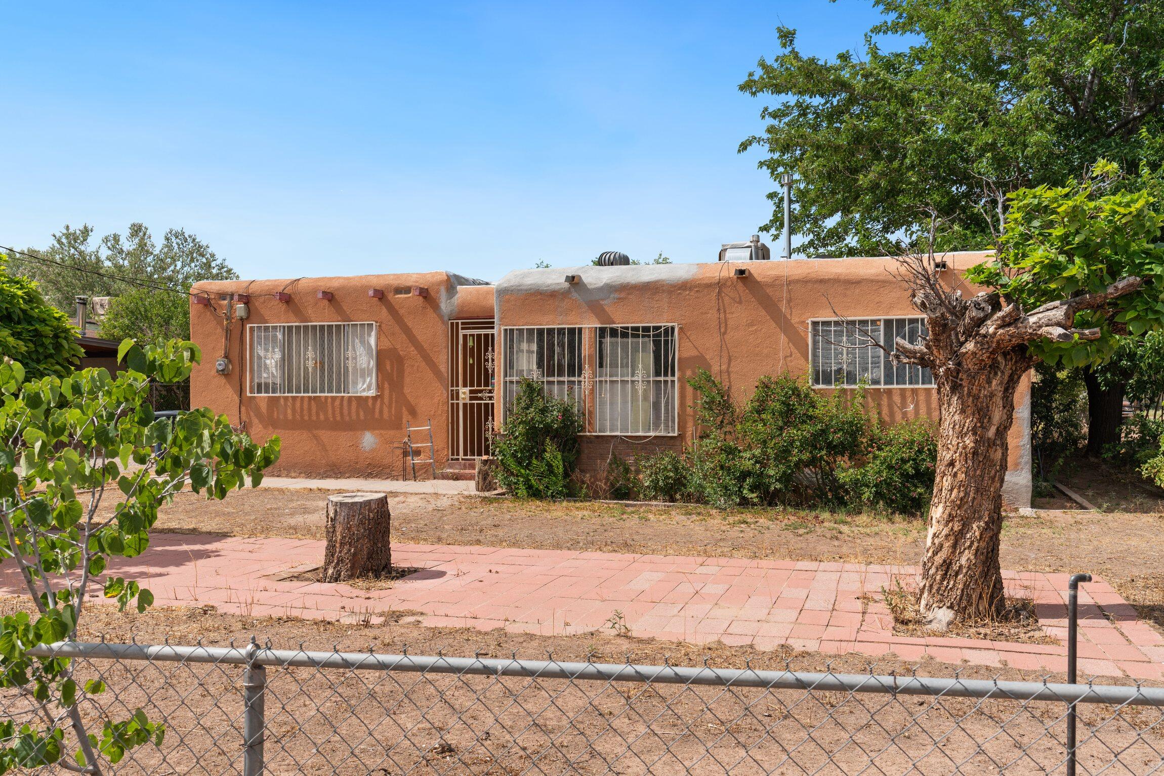 2915 Duranes Road NW