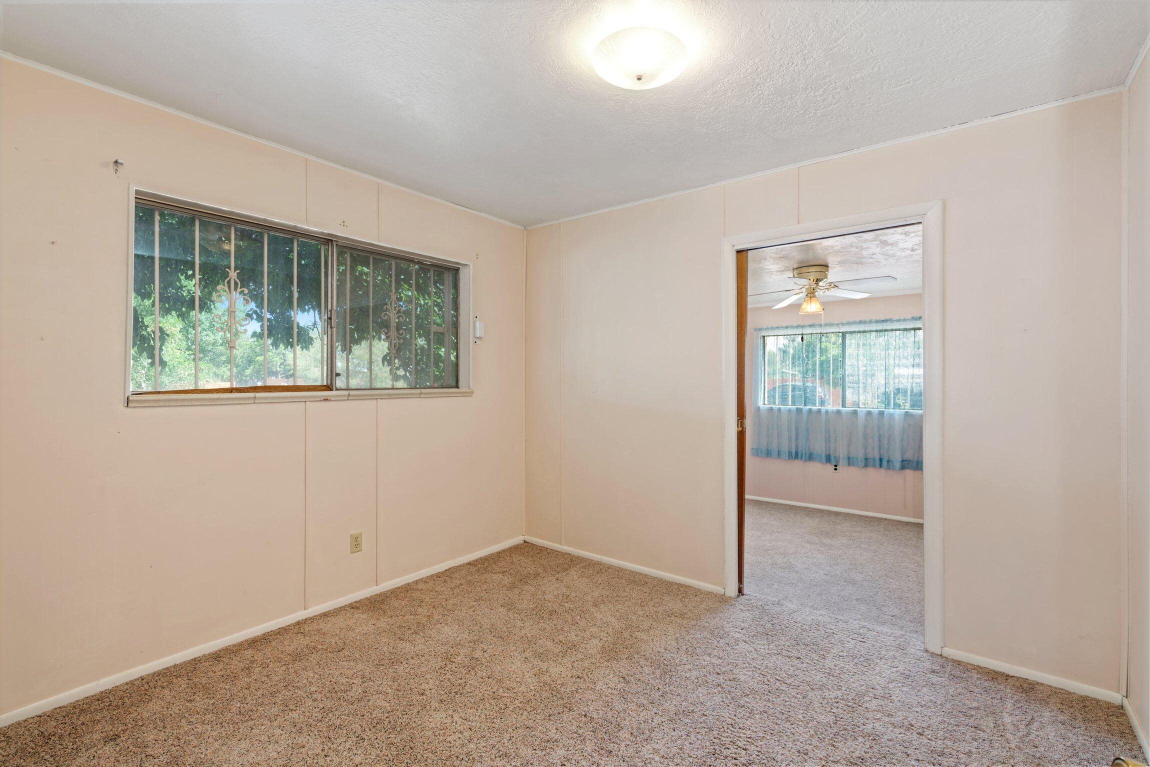 2915 Duranes Road NW