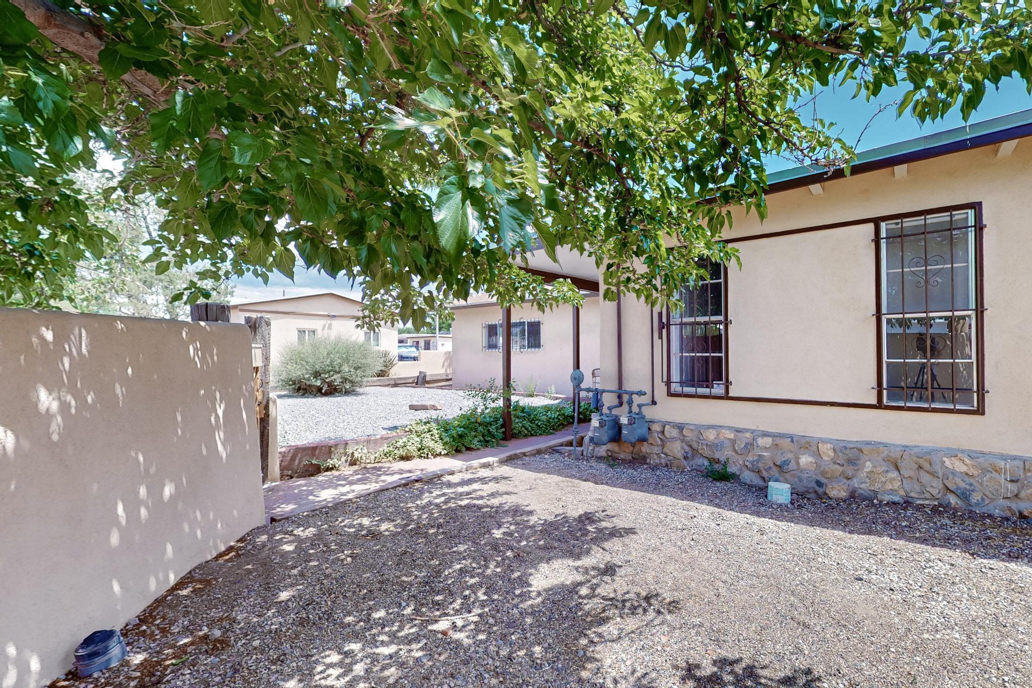 1426 San Andres Avenue NW