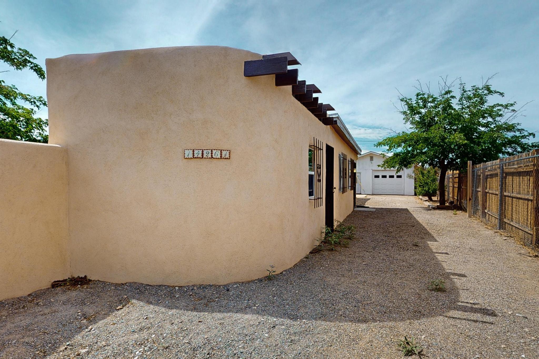 1426 San Andres Avenue NW