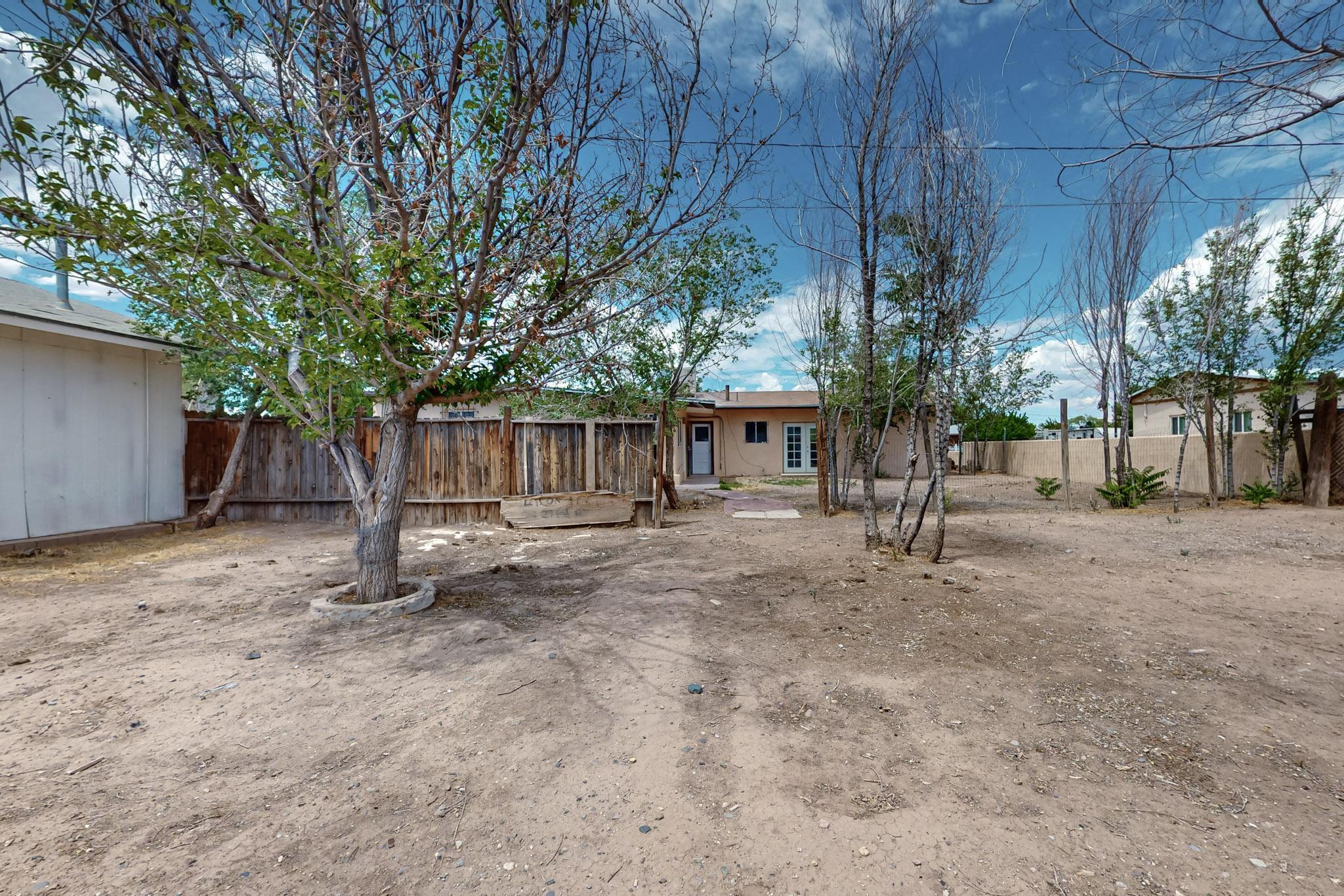 1426 San Andres Avenue NW