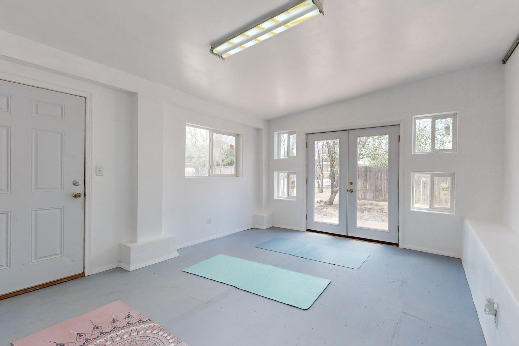 1426 San Andres Avenue NW