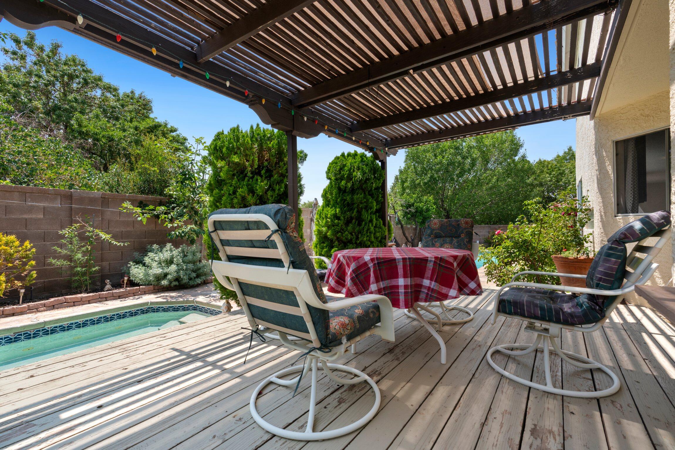 7700 Eagle Rock Avenue NE