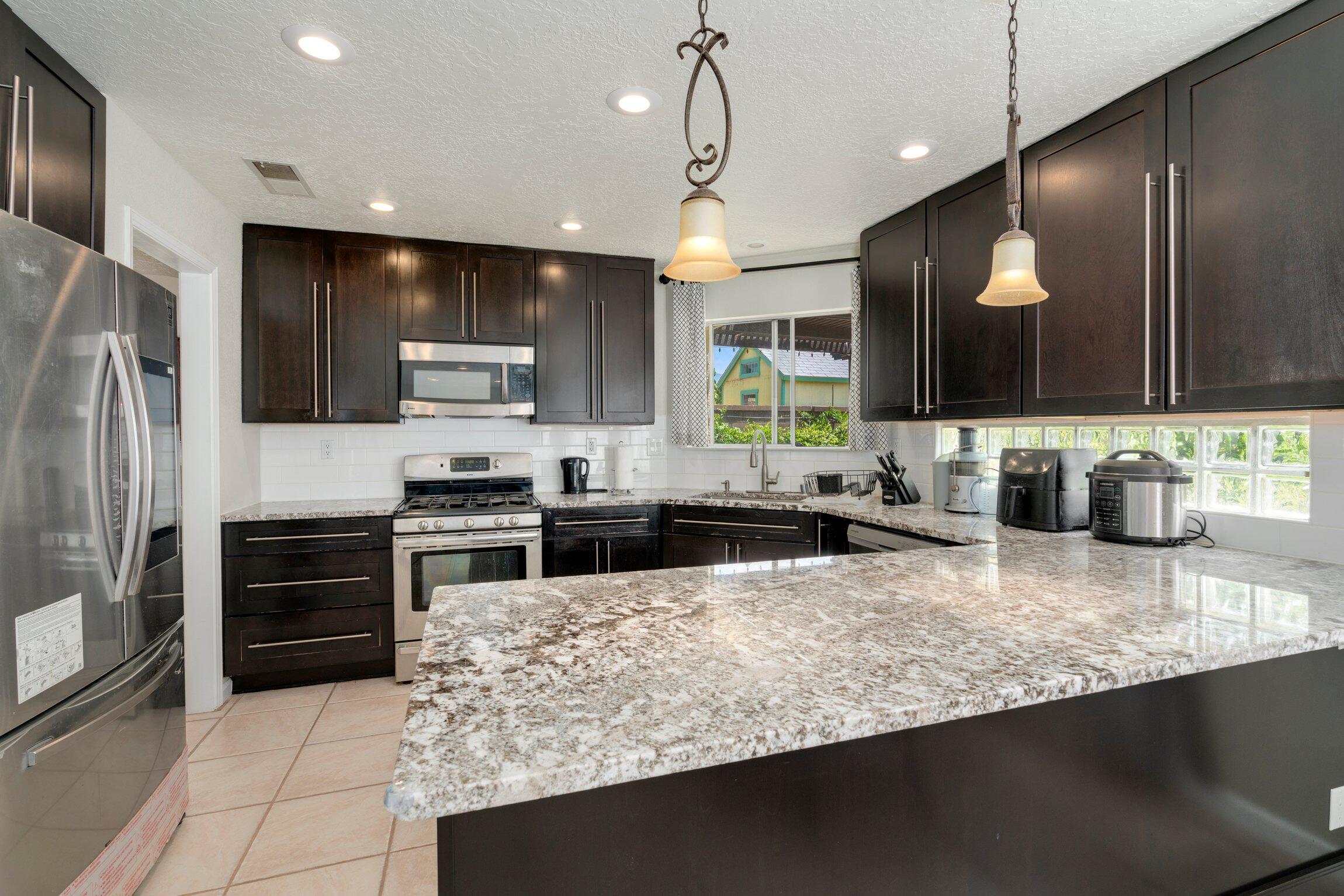 7700 Eagle Rock Avenue NE