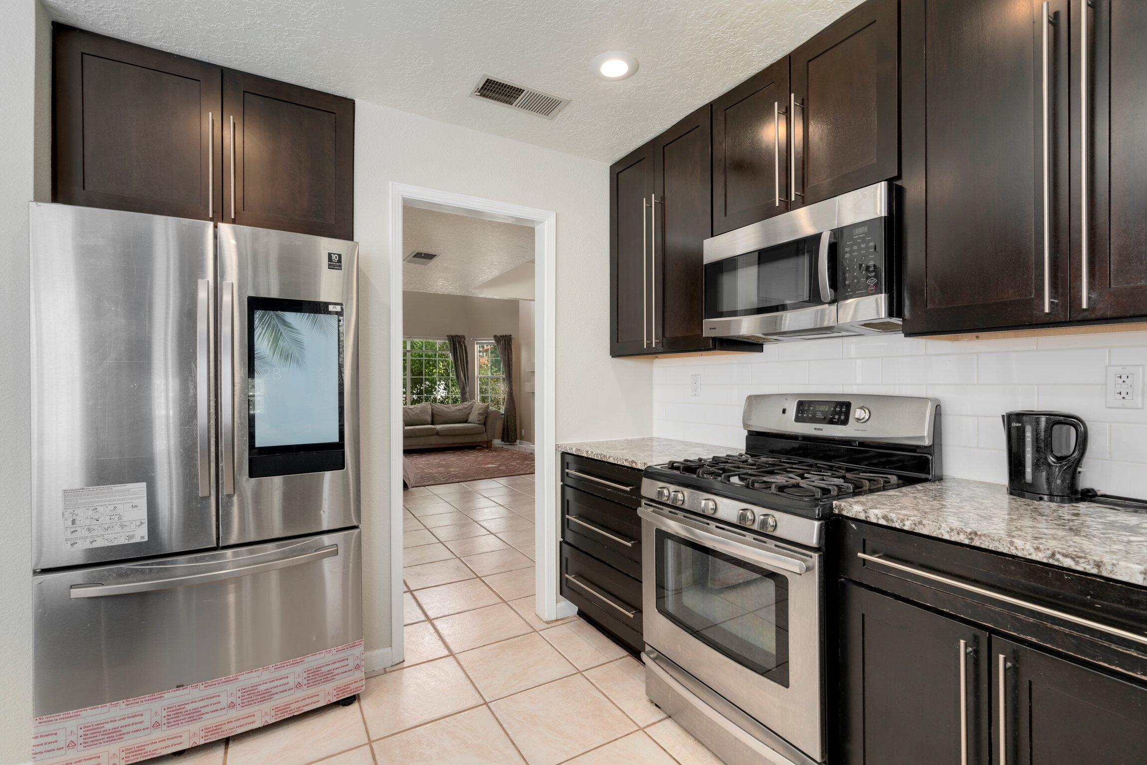 7700 Eagle Rock Avenue NE