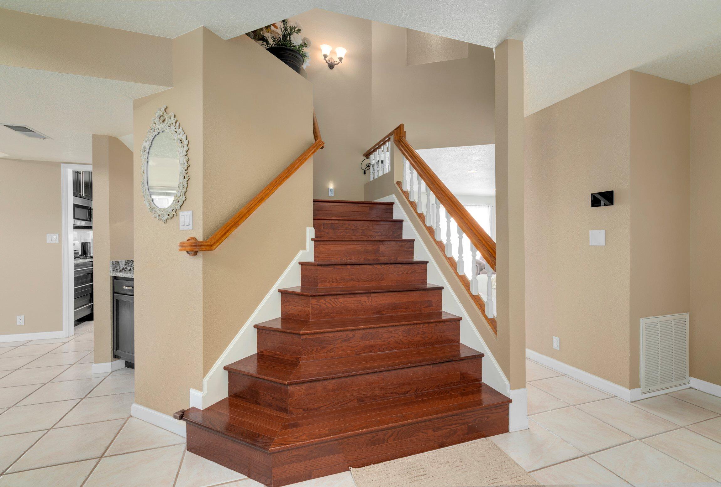 7700 Eagle Rock Avenue NE