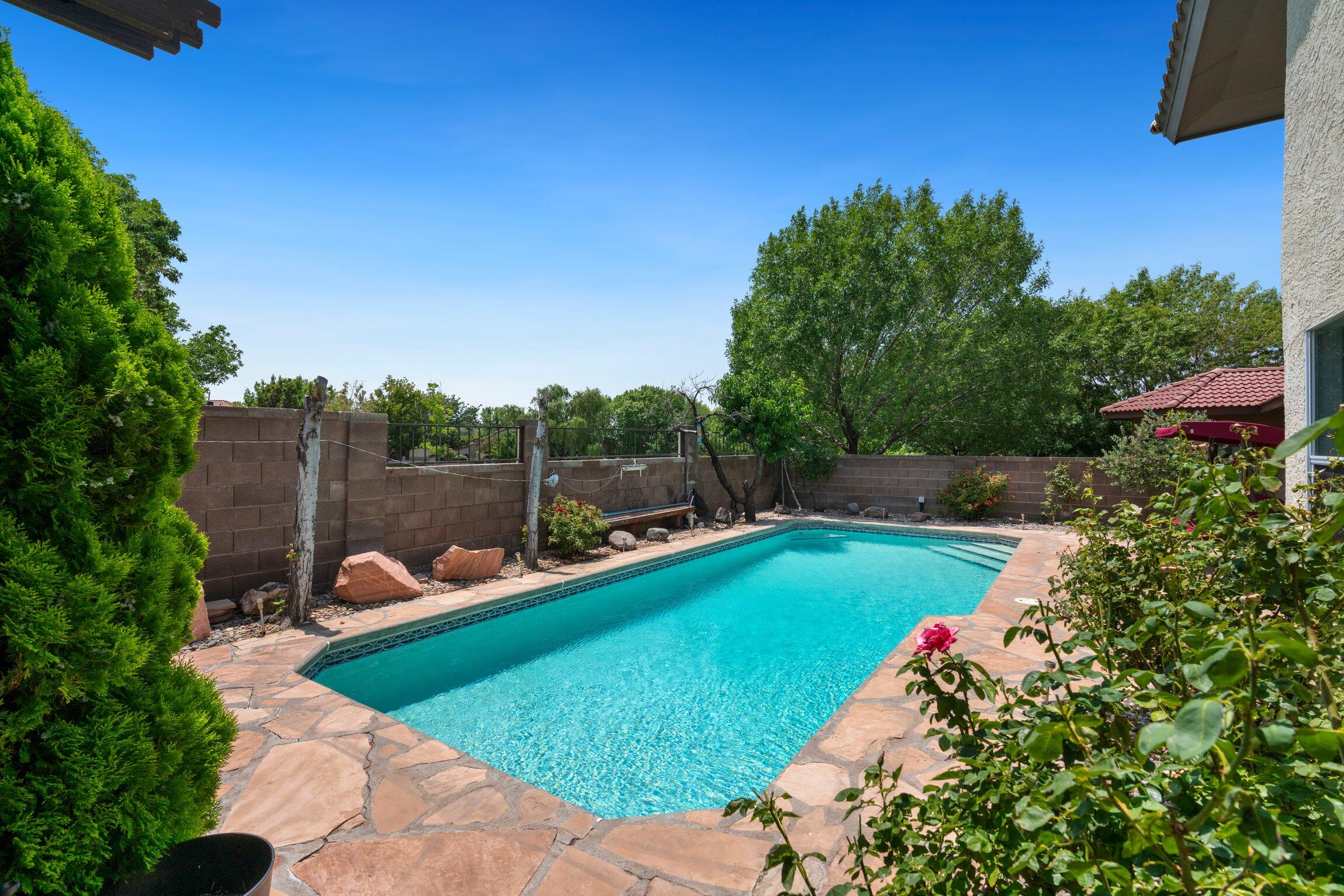 7700 Eagle Rock Avenue NE