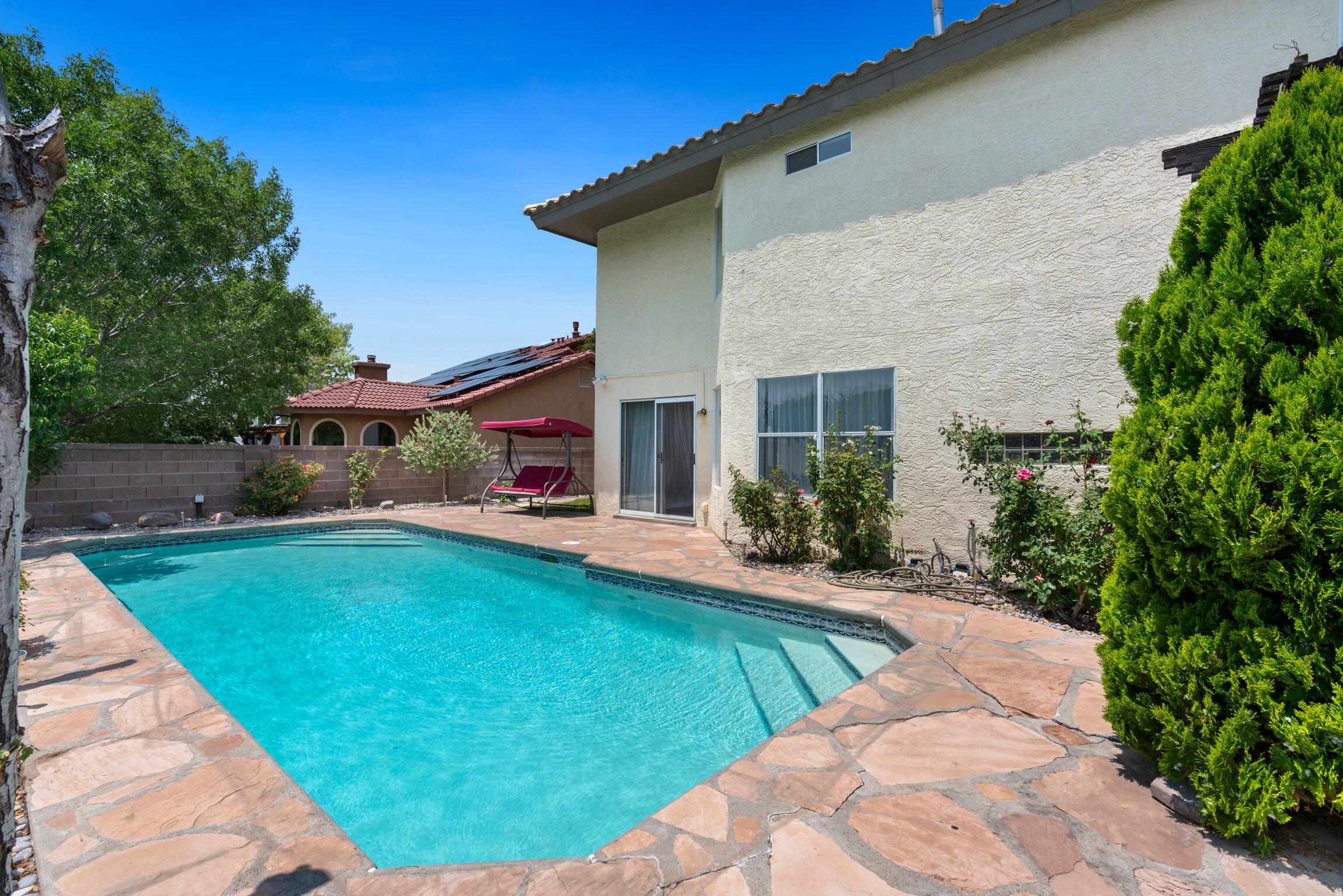 7700 Eagle Rock Avenue NE