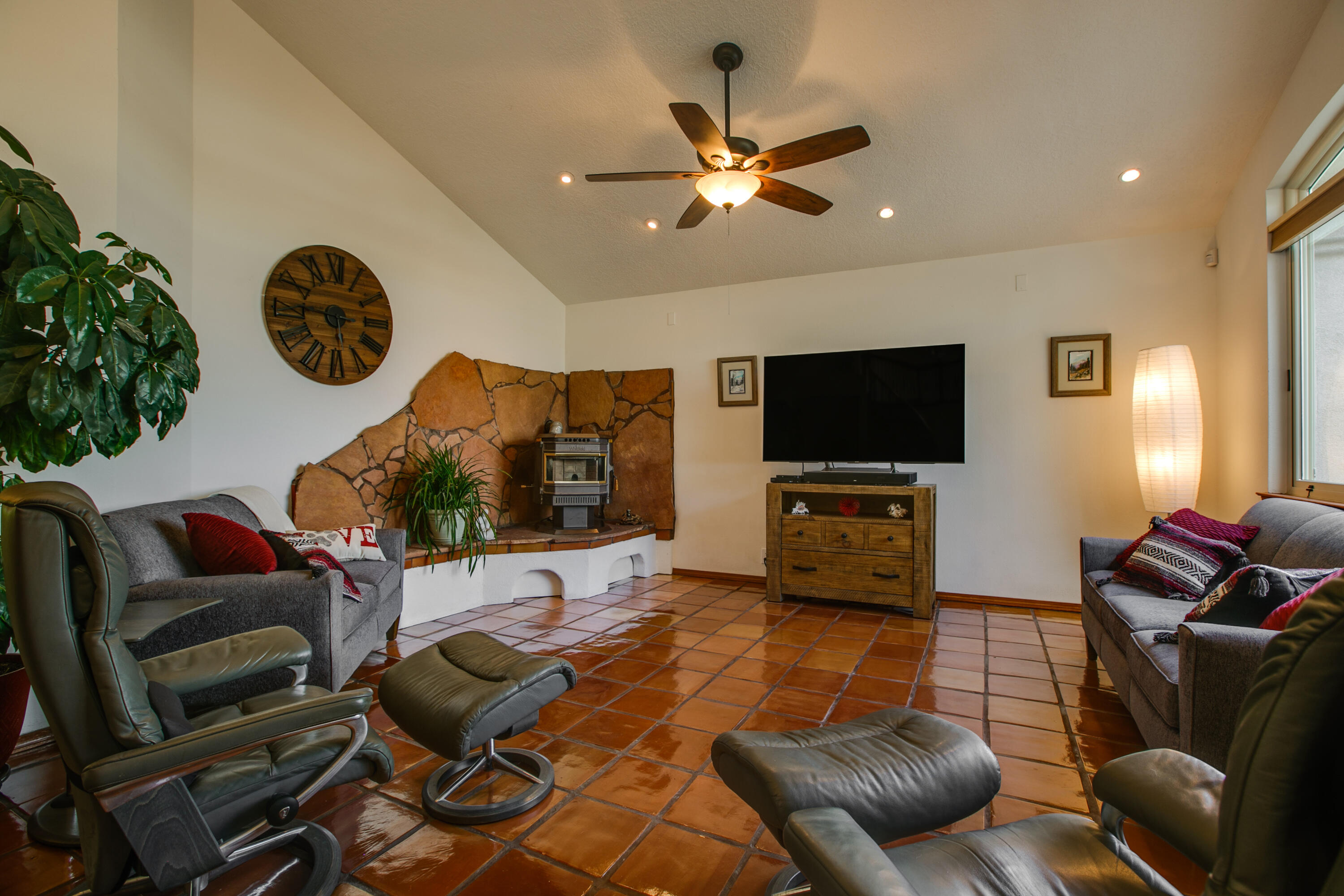 10209 Florence Avenue NE