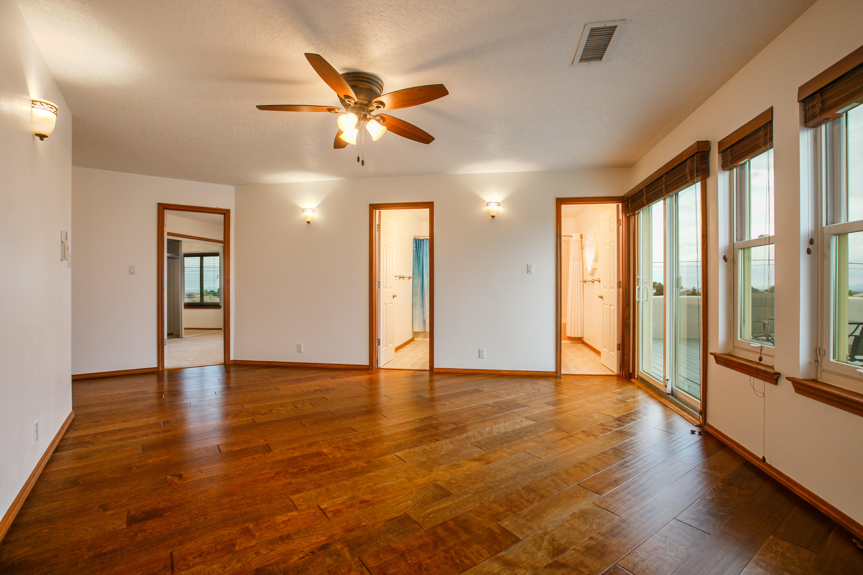 10209 Florence Avenue NE