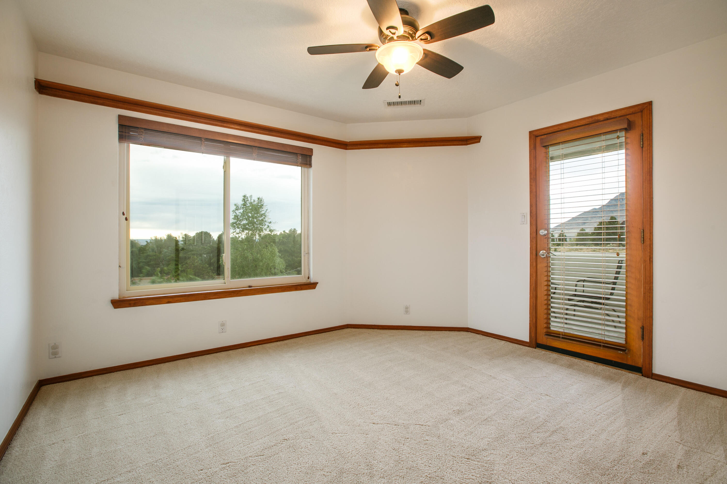 10209 Florence Avenue NE