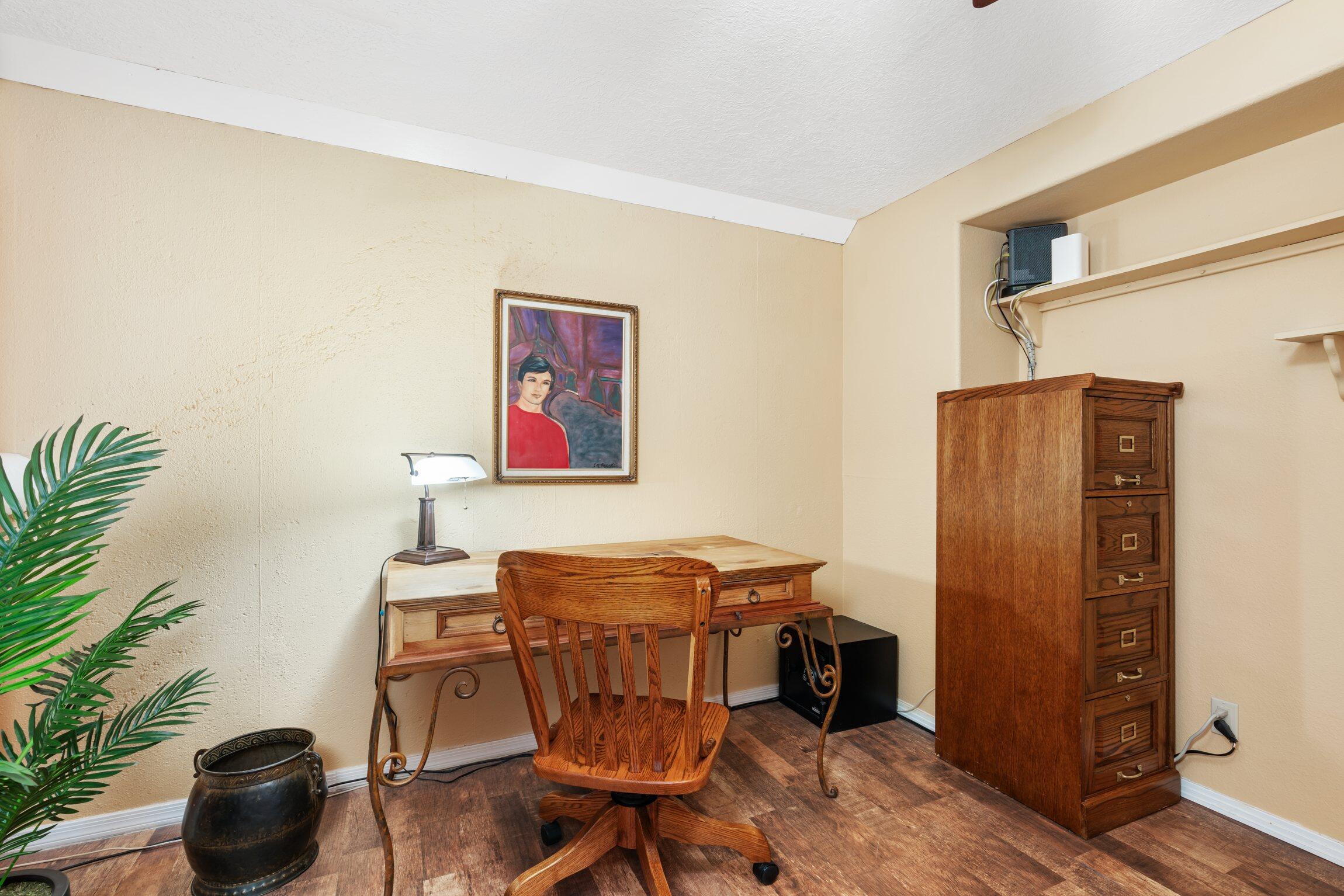 5606 BOSQUE VISTA Drive NE