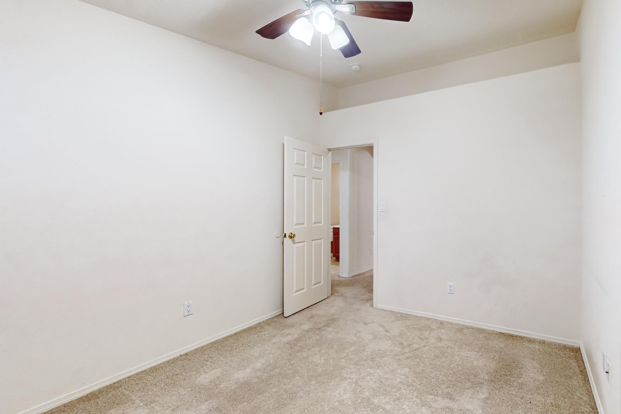 4827 MCNARY Court NW