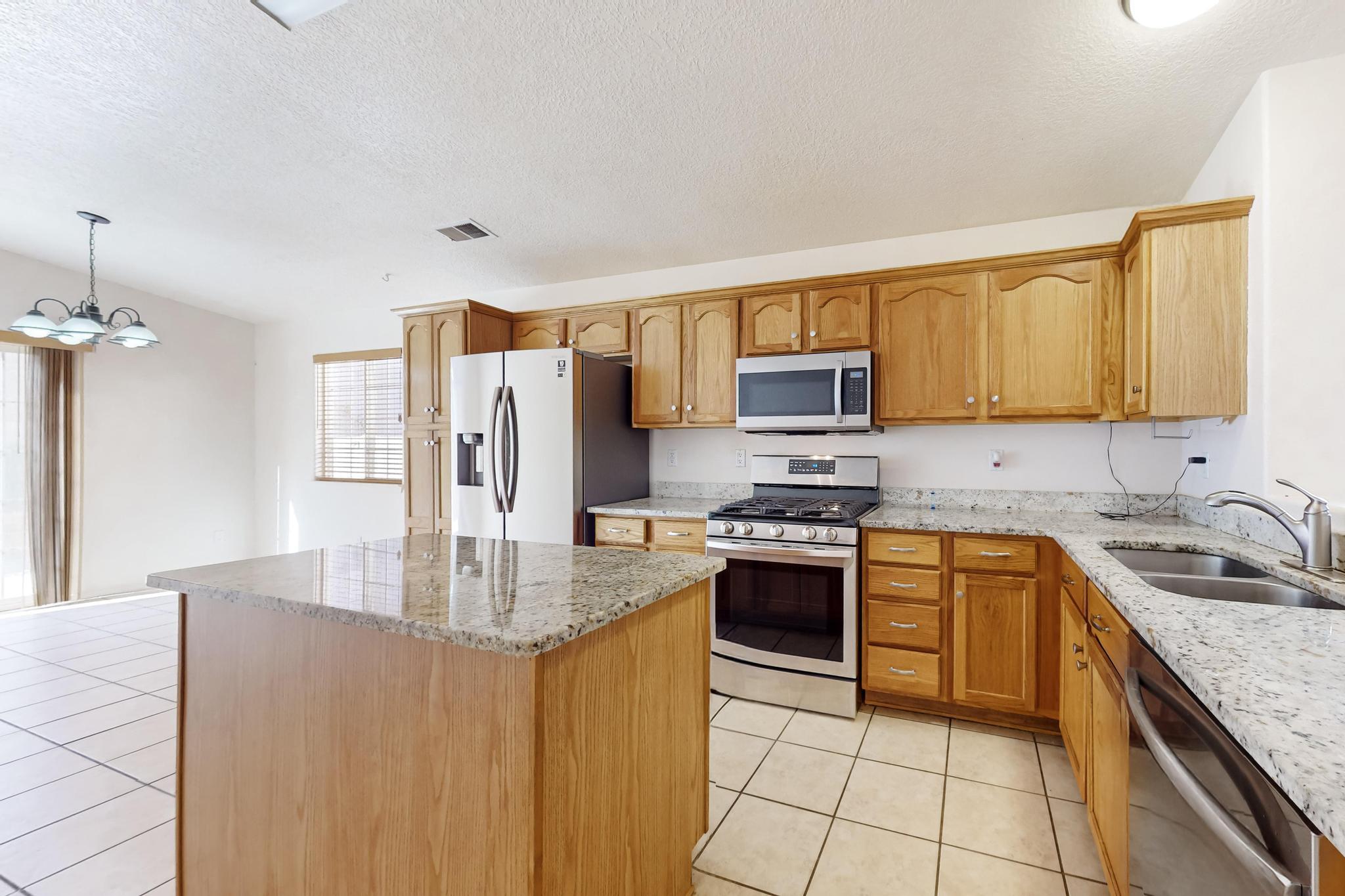 4827 MCNARY Court NW