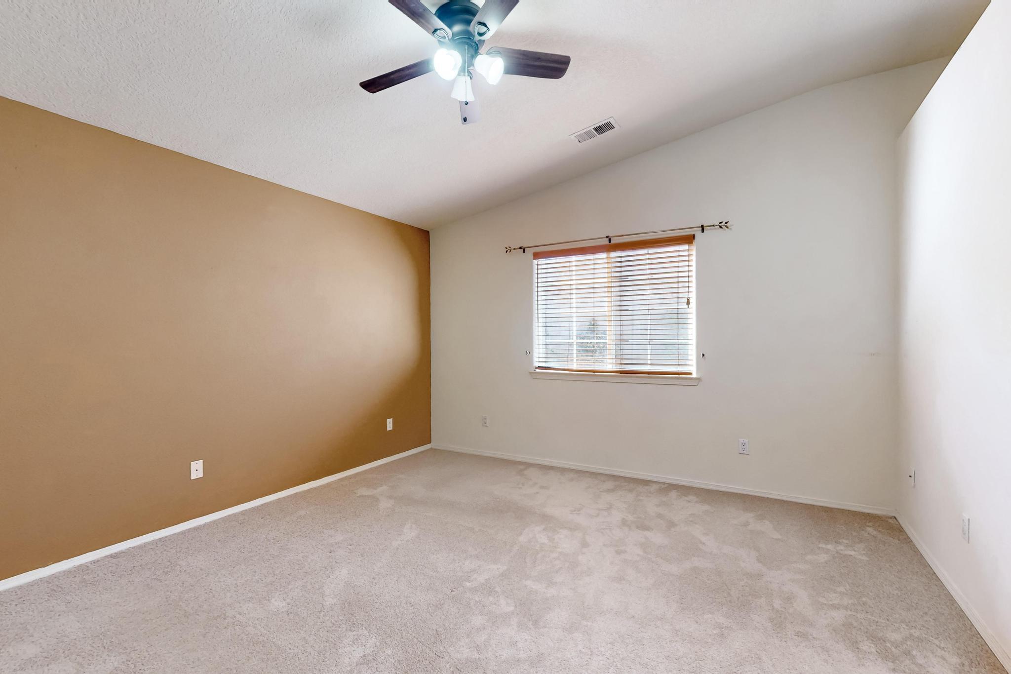 4827 MCNARY Court NW