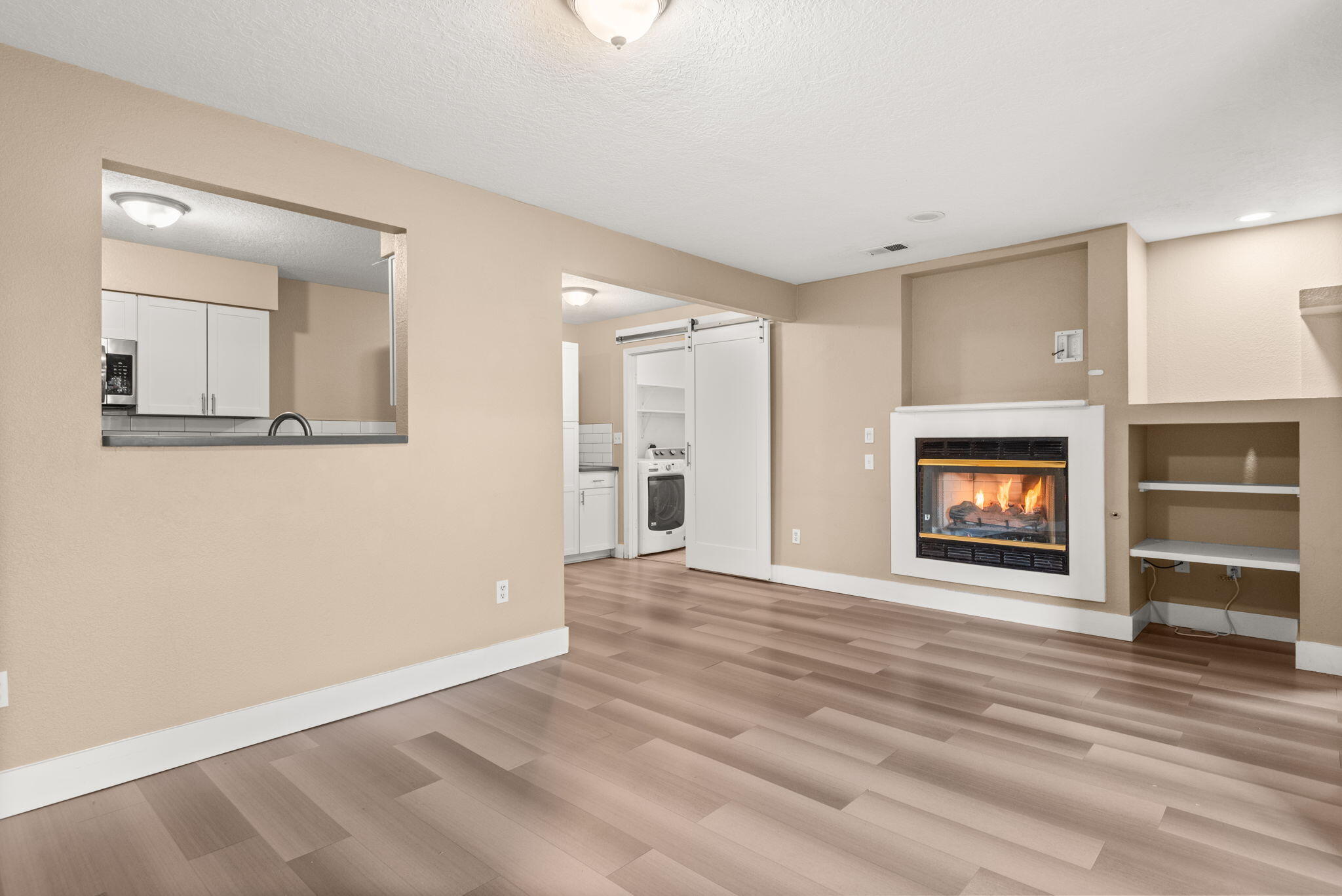 4801 IRVING Boulevard NW 303