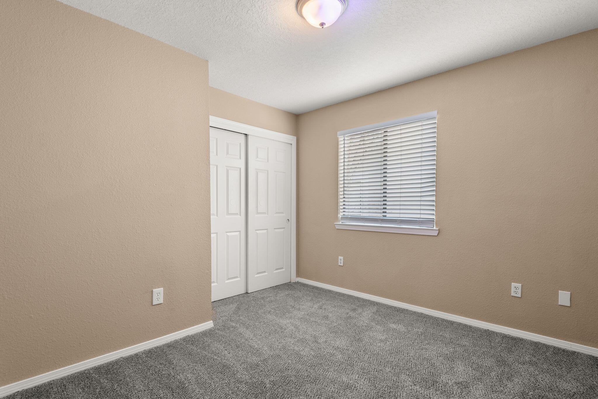 4801 IRVING Boulevard NW 303
