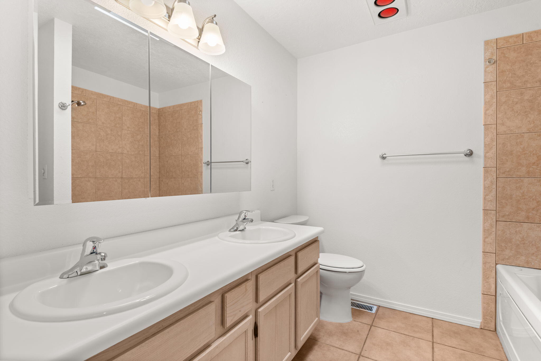 4801 IRVING Boulevard NW 303