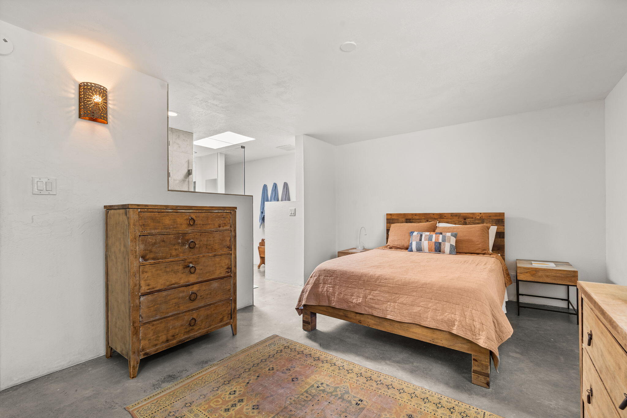 1837 TRAMWAY TERRACE Loop NE