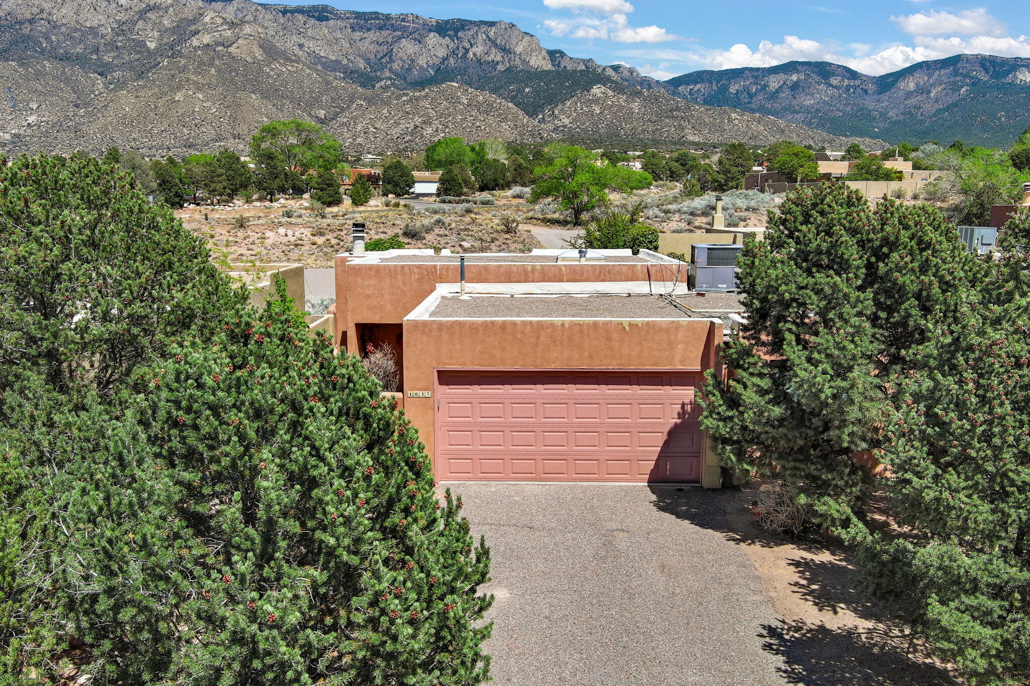 1837 TRAMWAY TERRACE Loop NE