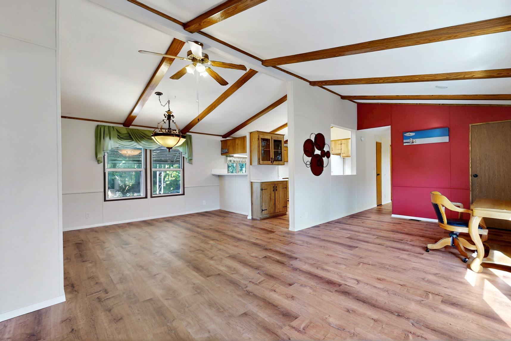 7112 Pan American Freeway NE 392