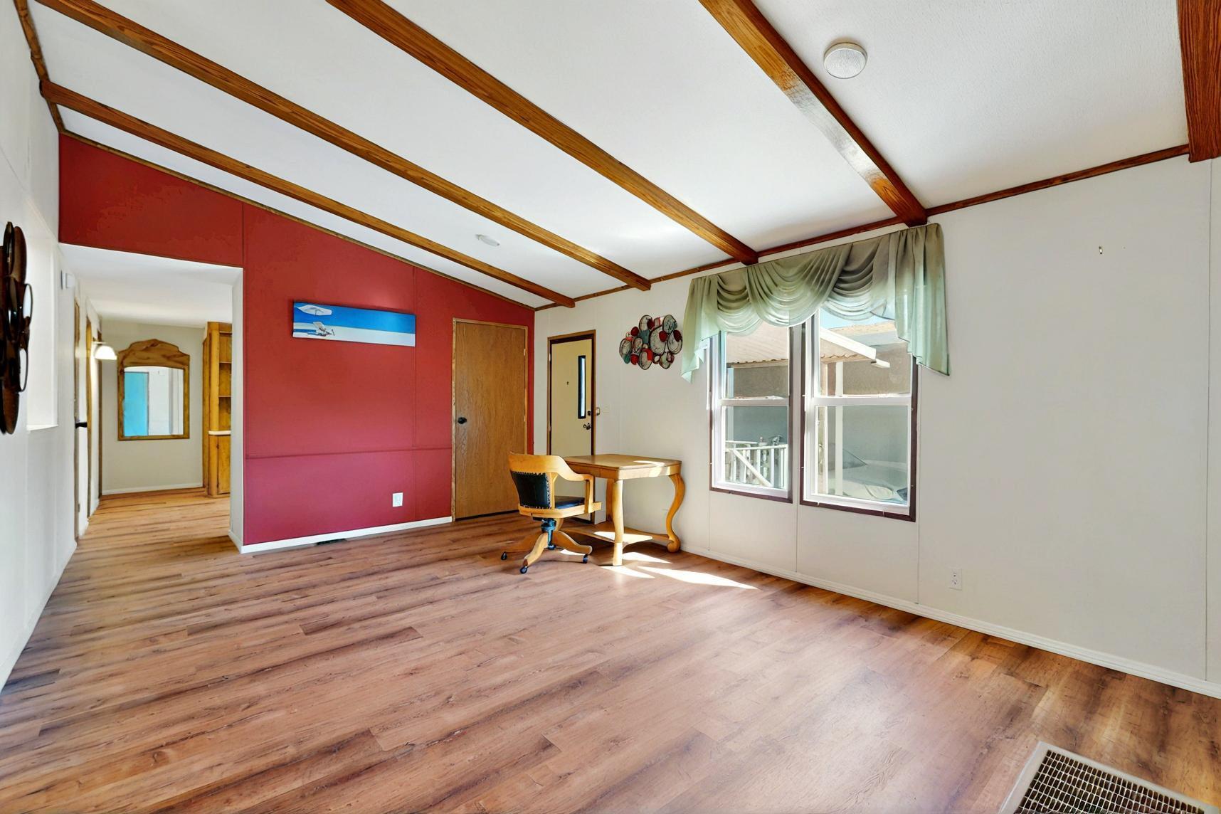 7112 Pan American Freeway NE 392