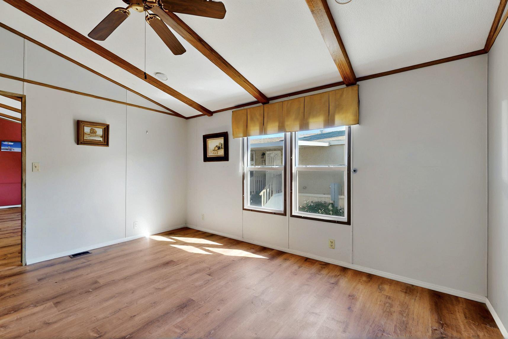 7112 Pan American Freeway NE 392