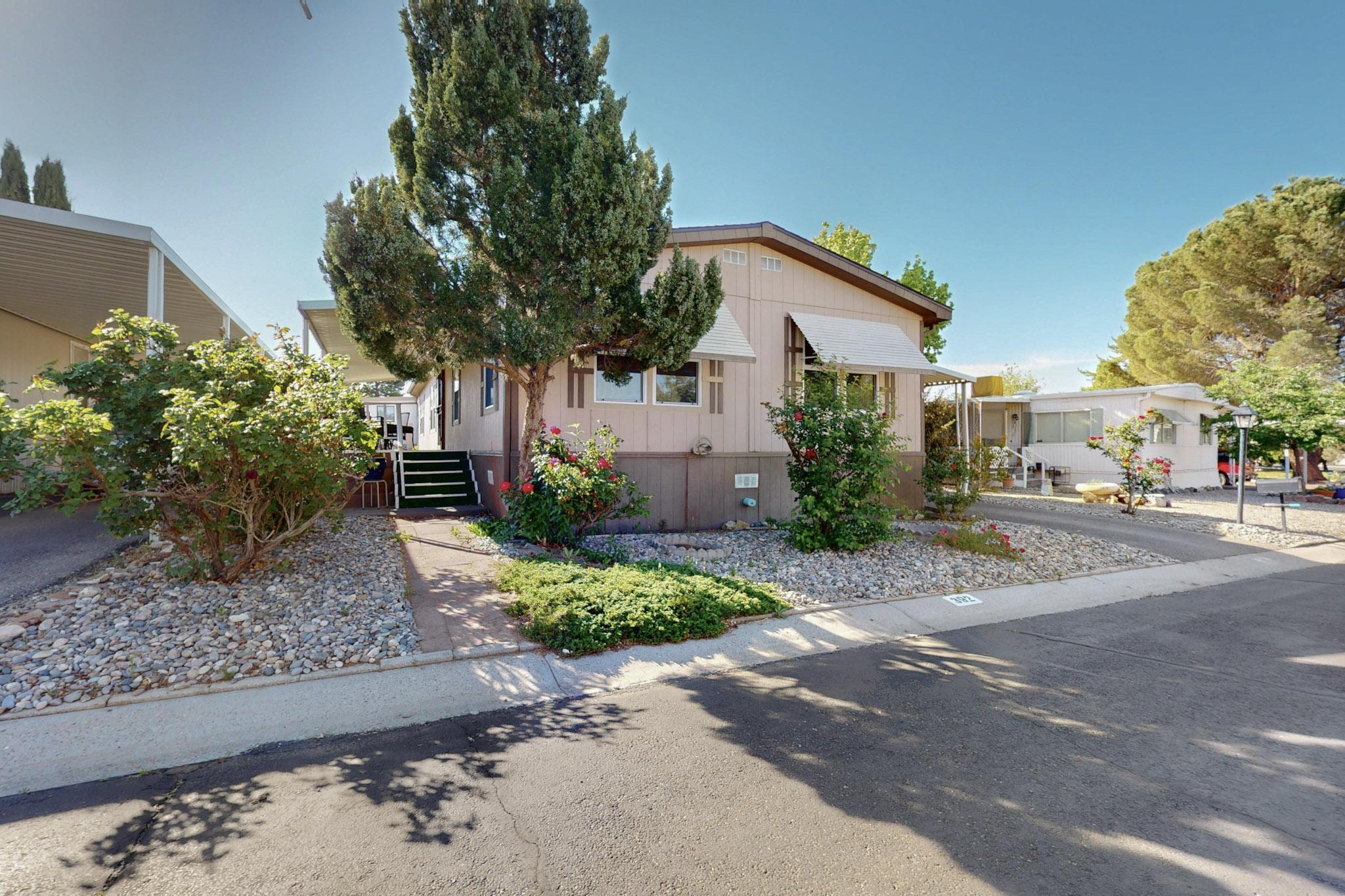 7112 Pan American Freeway NE 392