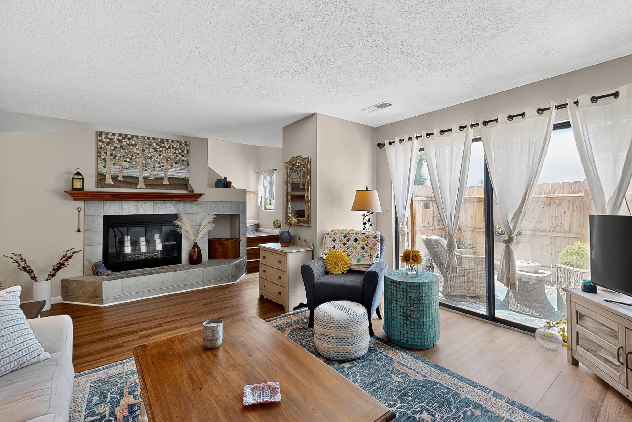 2900 VISTA DEL REY NE 1C