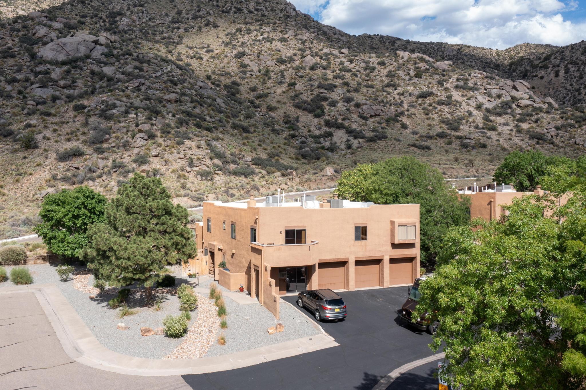 2900 VISTA DEL REY NE 1C