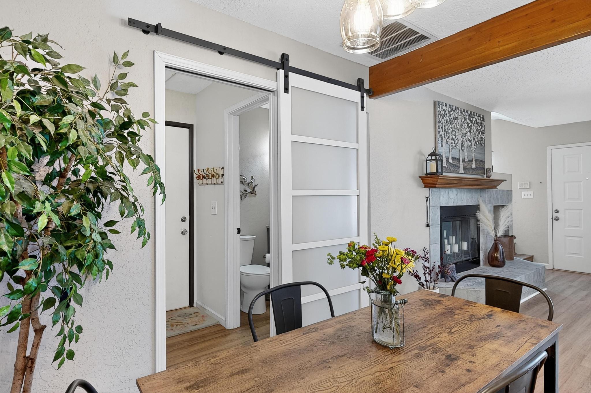 2900 VISTA DEL REY NE 1C