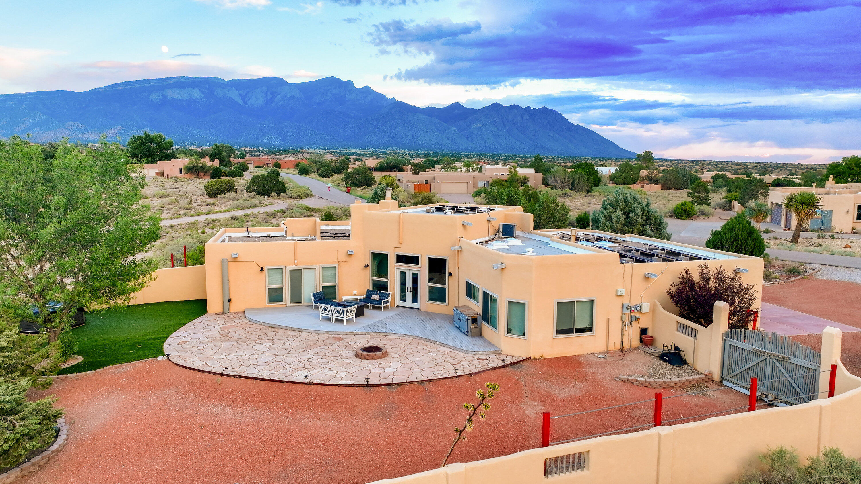 115 Placitas Trails Road