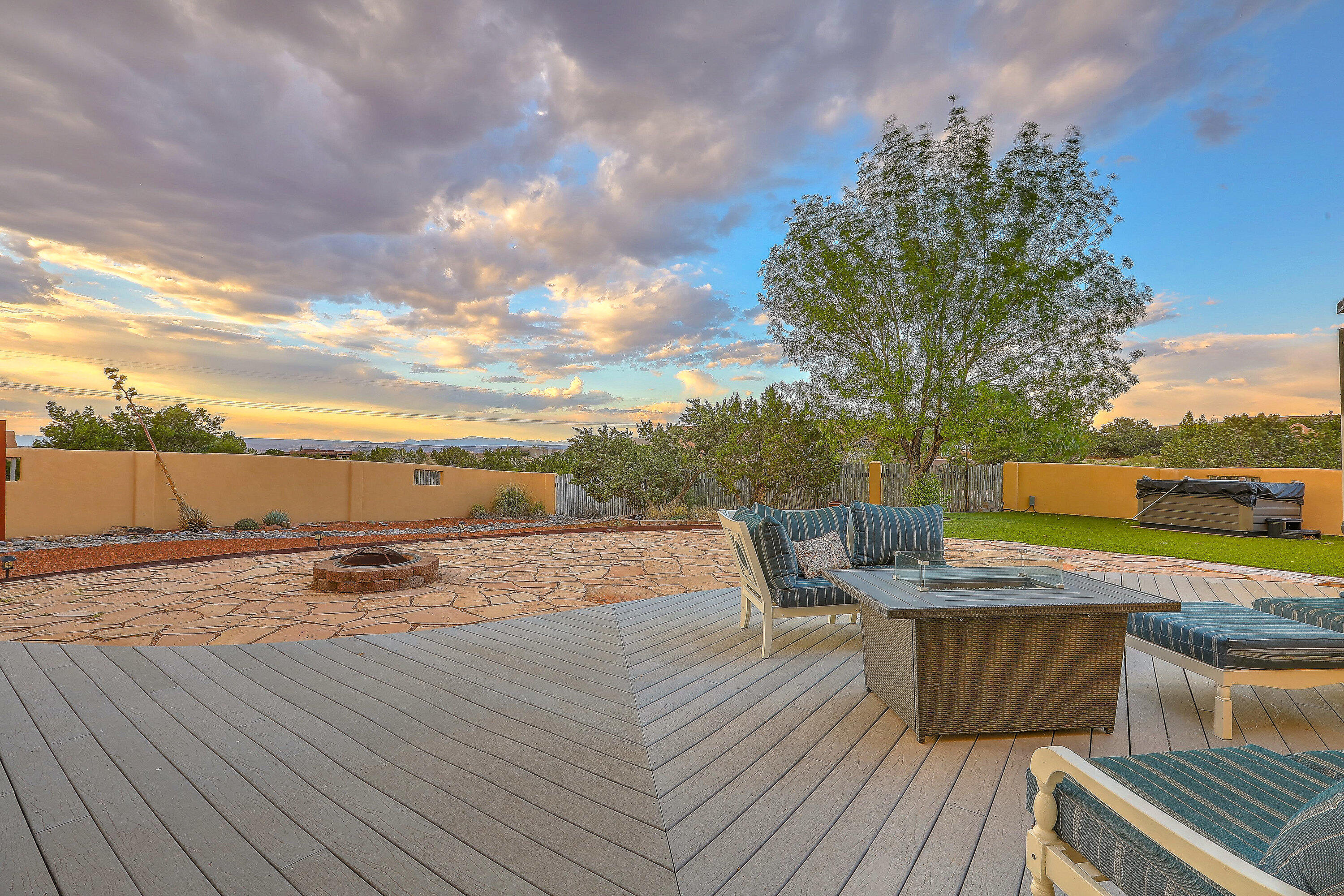 115 Placitas Trails Road