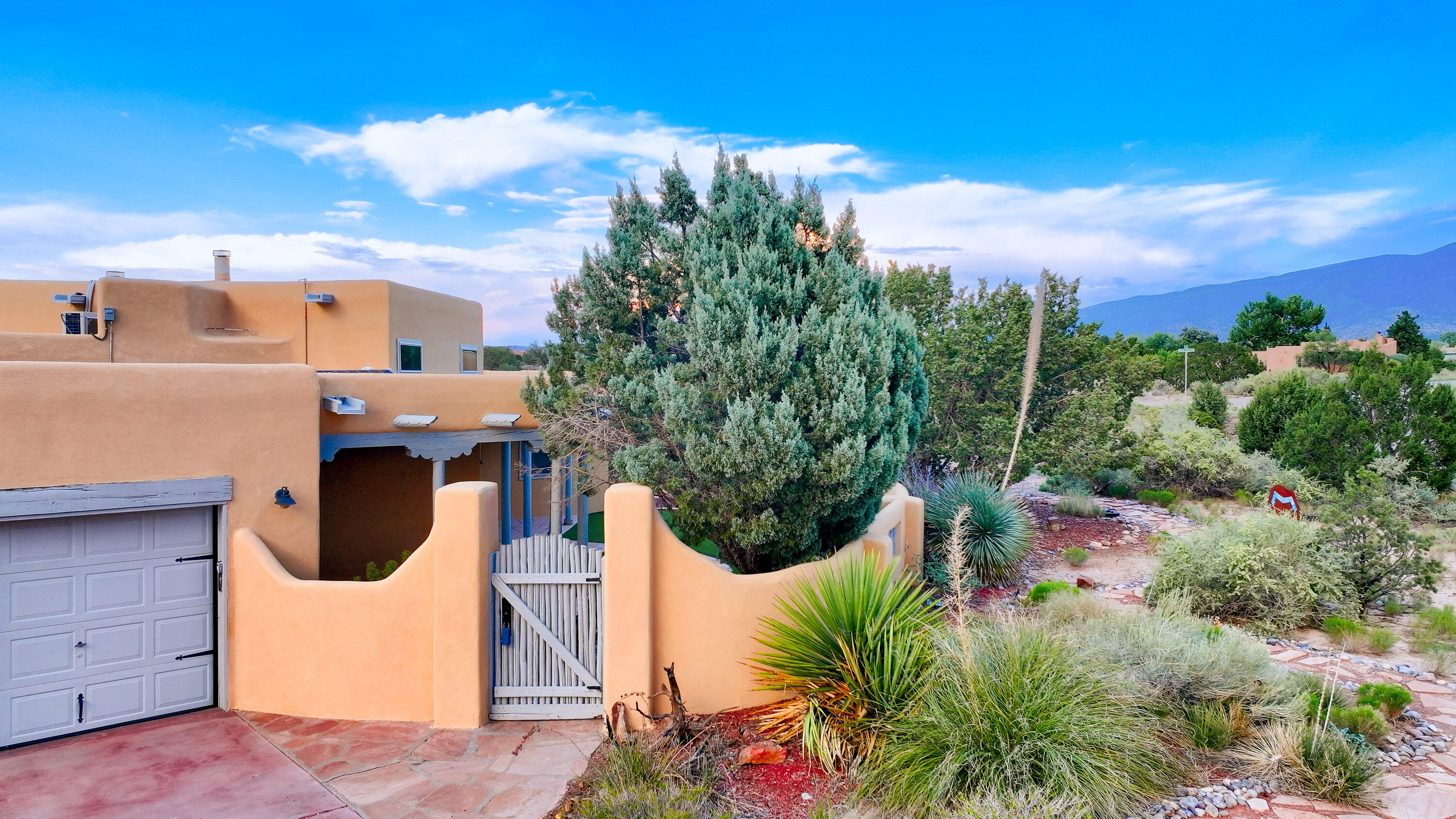 115 Placitas Trails Road