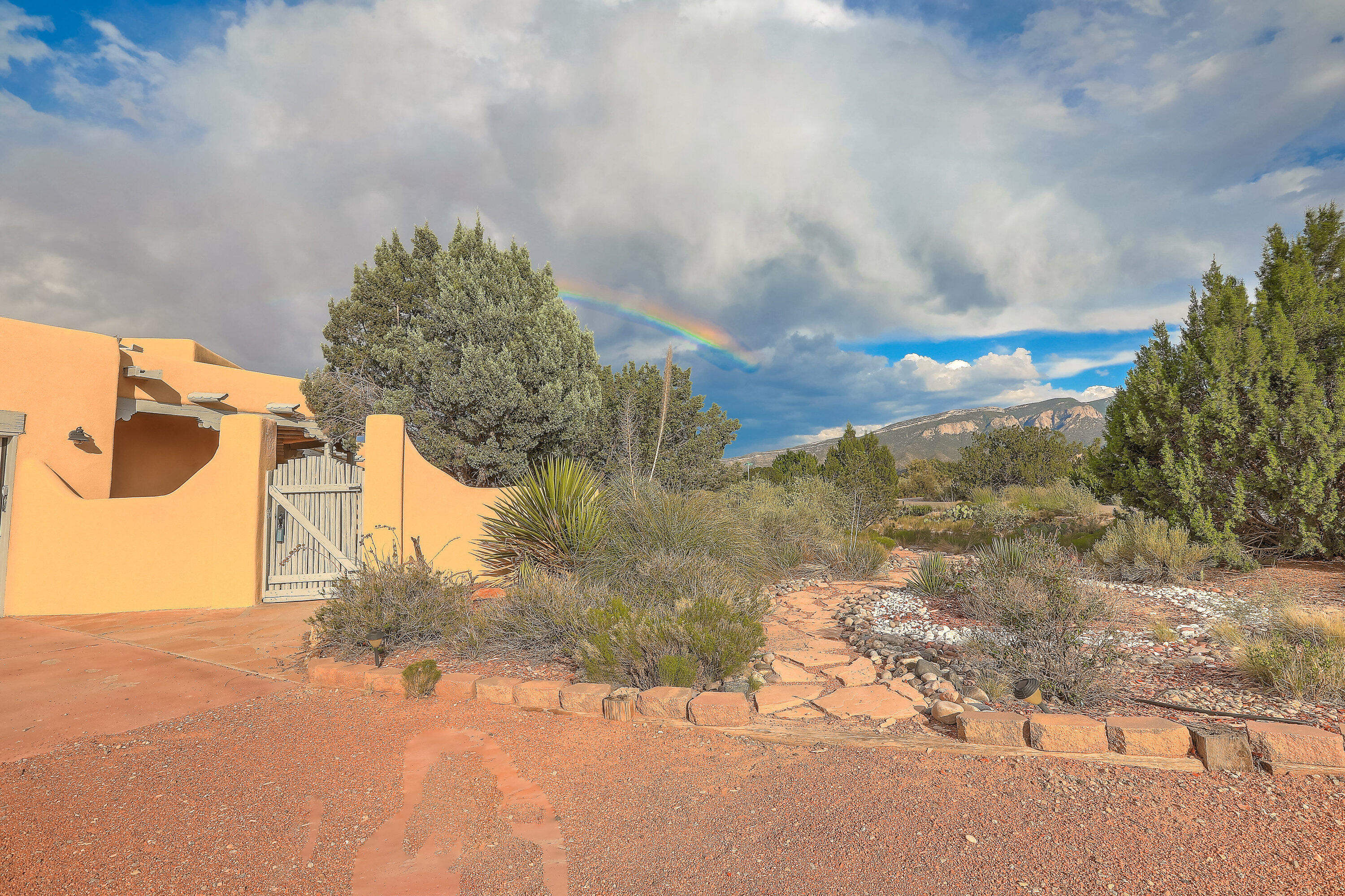 115 Placitas Trails Road