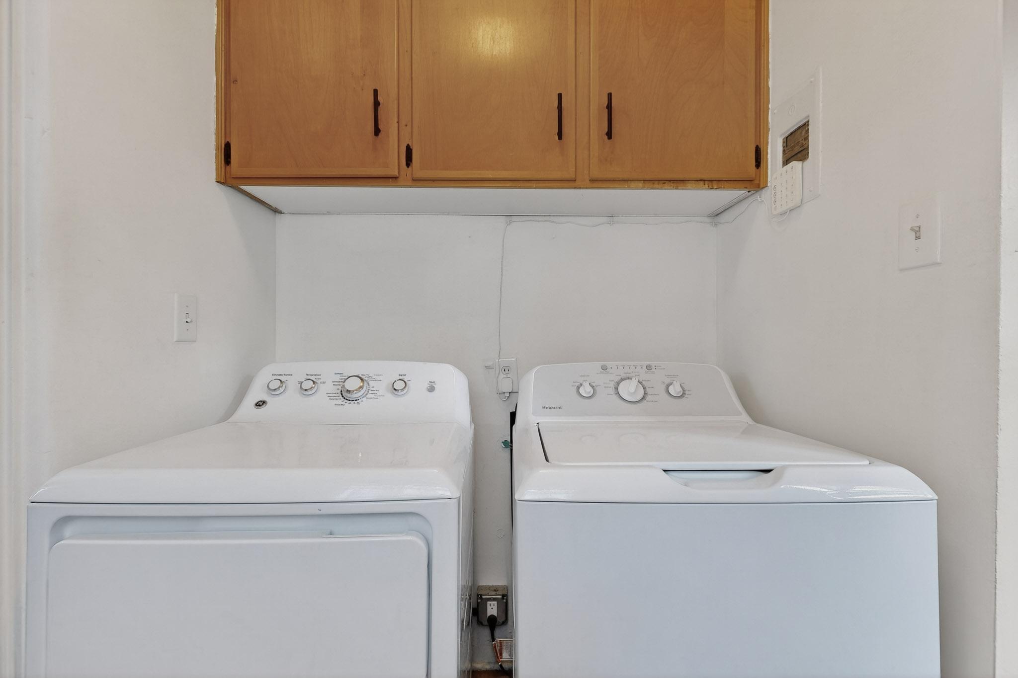 326 WASHINGTON Street NE