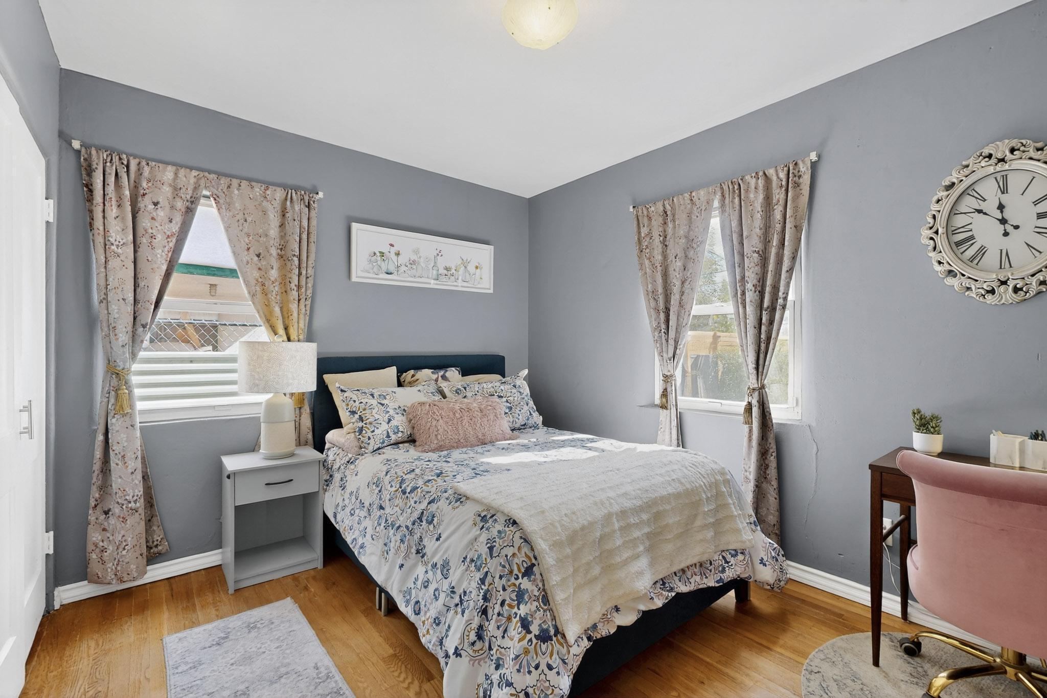 326 WASHINGTON Street NE