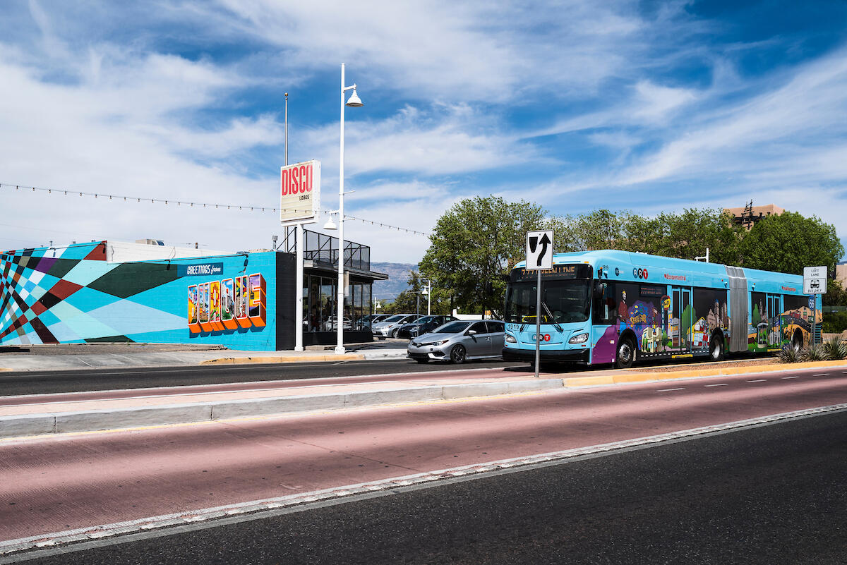 326 WASHINGTON Street NE