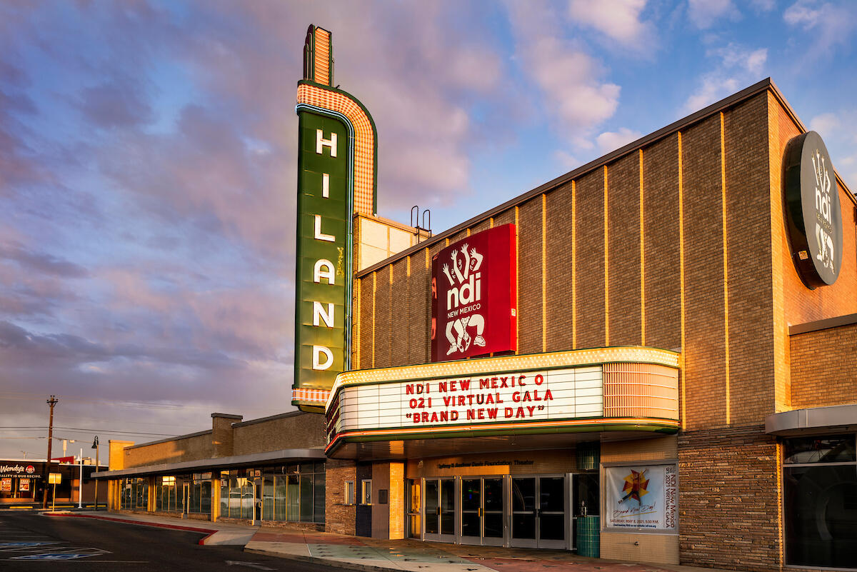 326 WASHINGTON Street NE