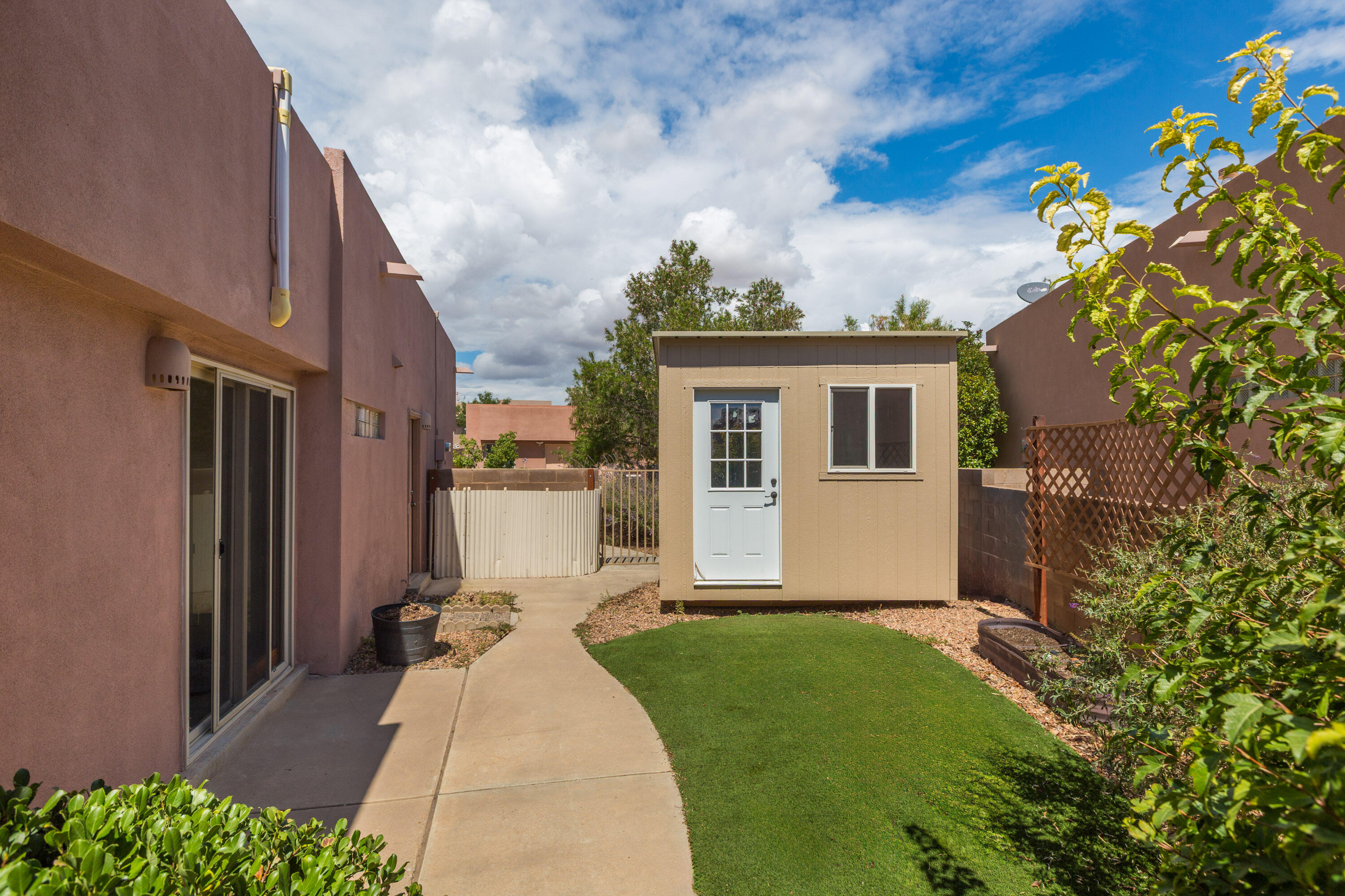 4432 SUNFLOWER Court SE